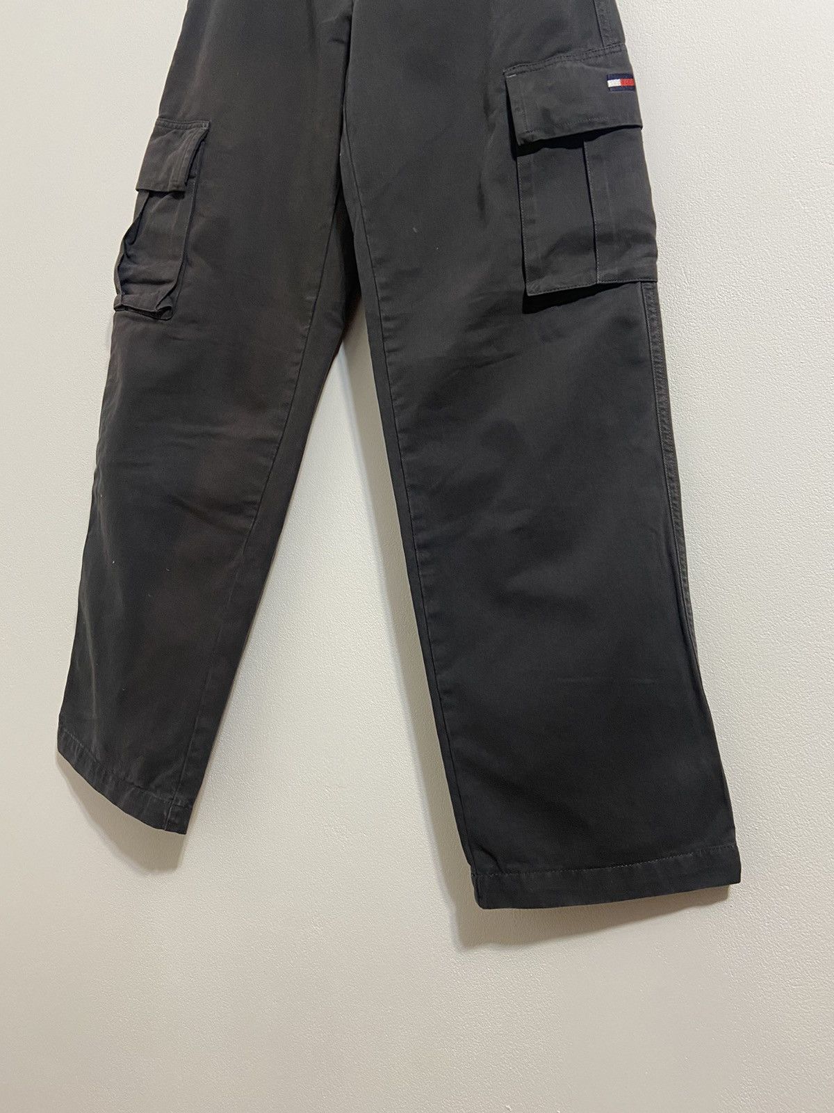 Tommy Hilfiger Tommy Hilfiger Cargo Pants Size US 29 - 15 Thumbnail