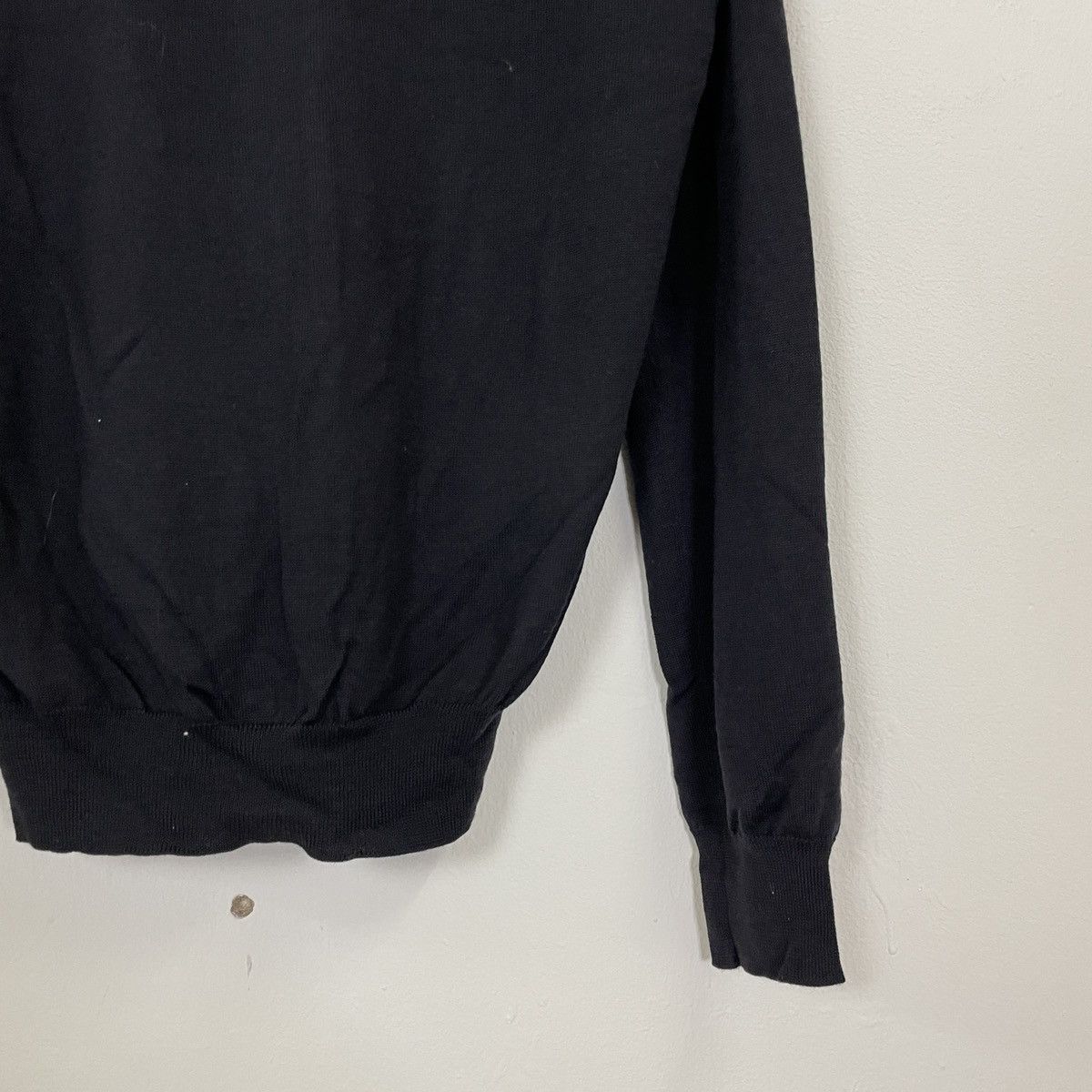 Burberry Vintage 90s Burberry Small Logo Distressed Sweatshirt Size US M / EU 48-50 / 2 - 9 Thumbnail