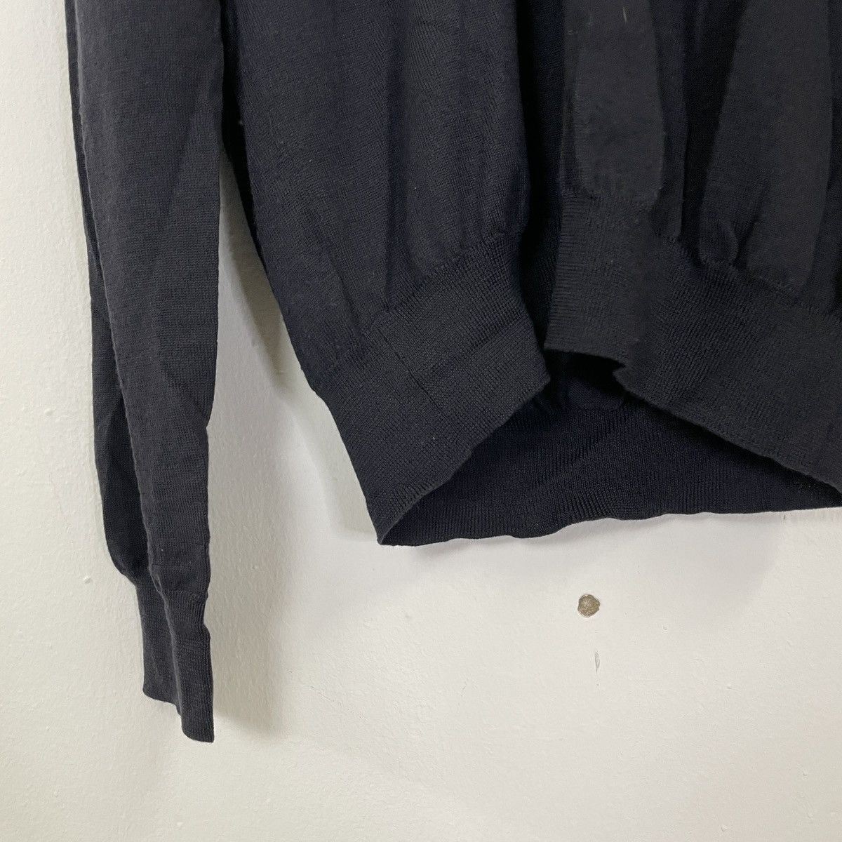 Burberry Vintage 90s Burberry Small Logo Distressed Sweatshirt Size US M / EU 48-50 / 2 - 5 Thumbnail