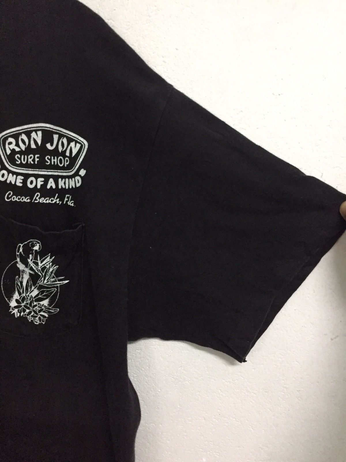 Ron Jon Surf Shop × Vintage Vintage Ron Jon Surf Shop Tee Size US L / EU 52-54 / 3 - 5 Thumbnail