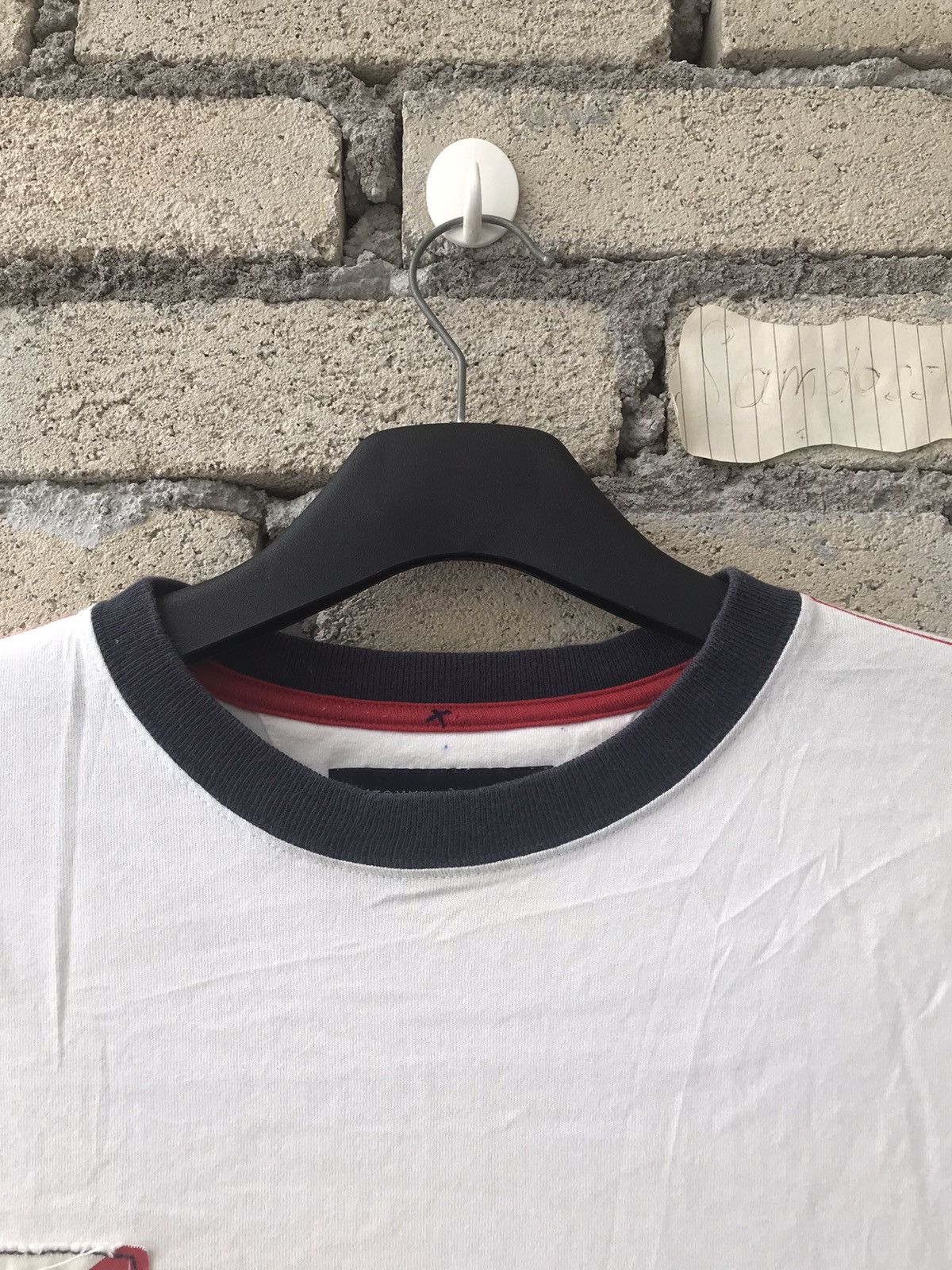 Designer × Tommy Hilfiger × Vintage Tommy Hilfiger Printed Big Logo Spell Out Simple Design Size US S / EU 44-46 / 1 - 7 Thumbnail