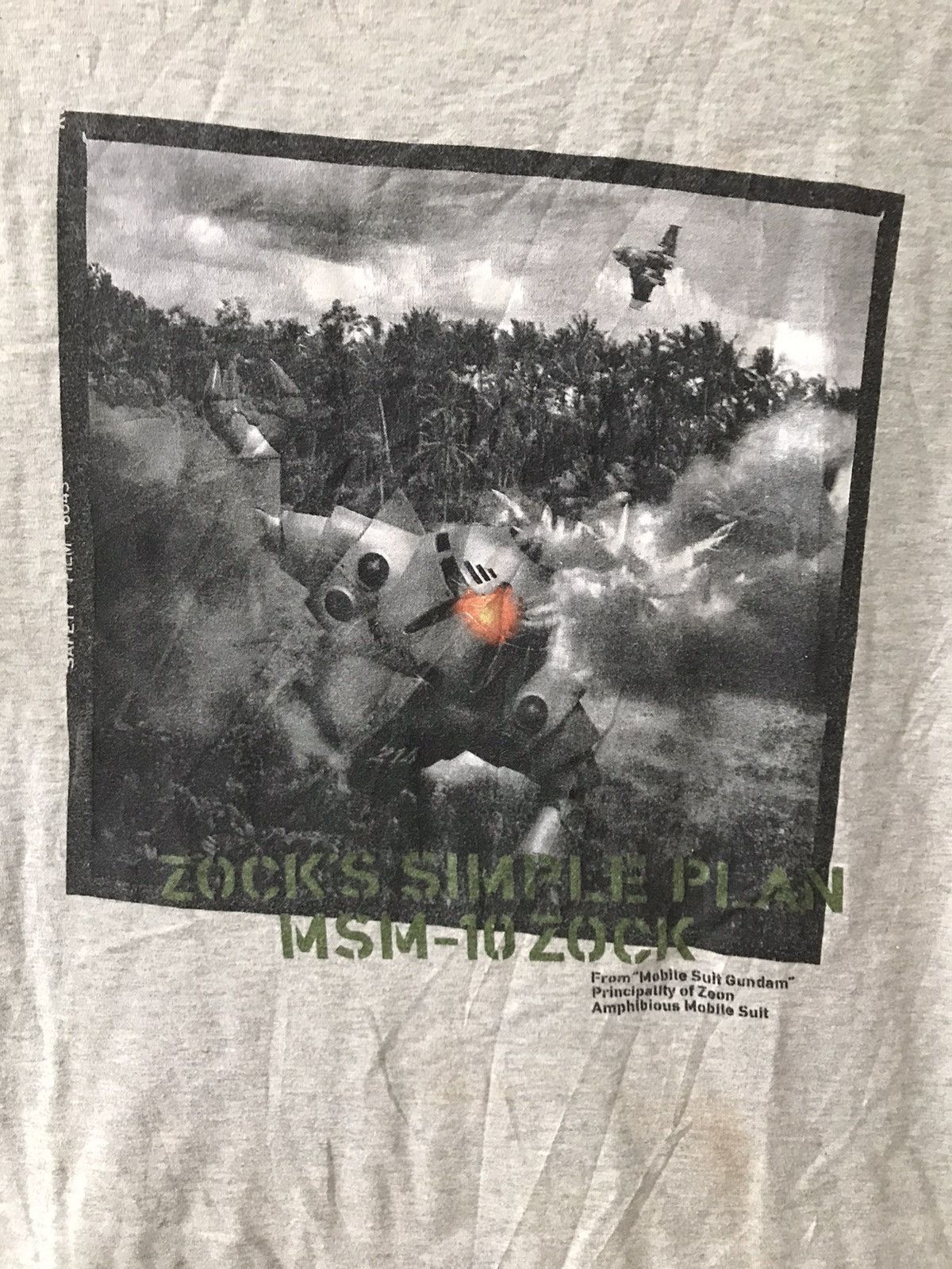 Marvel Comics × Uniqlo Gundam Mobile Suit Gundam Tshirt MSM - 10 ZOCK by Uniqlo Size US M / EU 48-50 / 2 - 2 Thumbnail