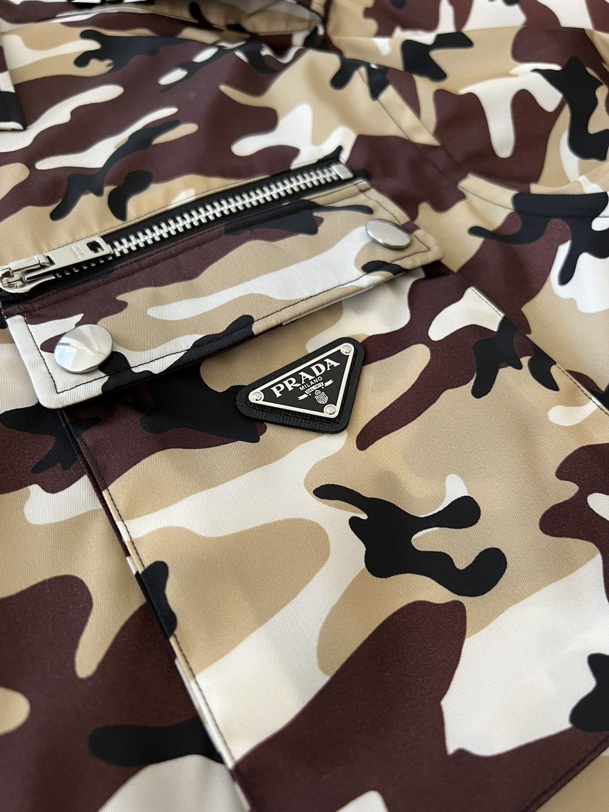 Prada Prada Escape Camouflage Nylon Shirt Size US M / EU 48-50 / 2 - 4 Thumbnail