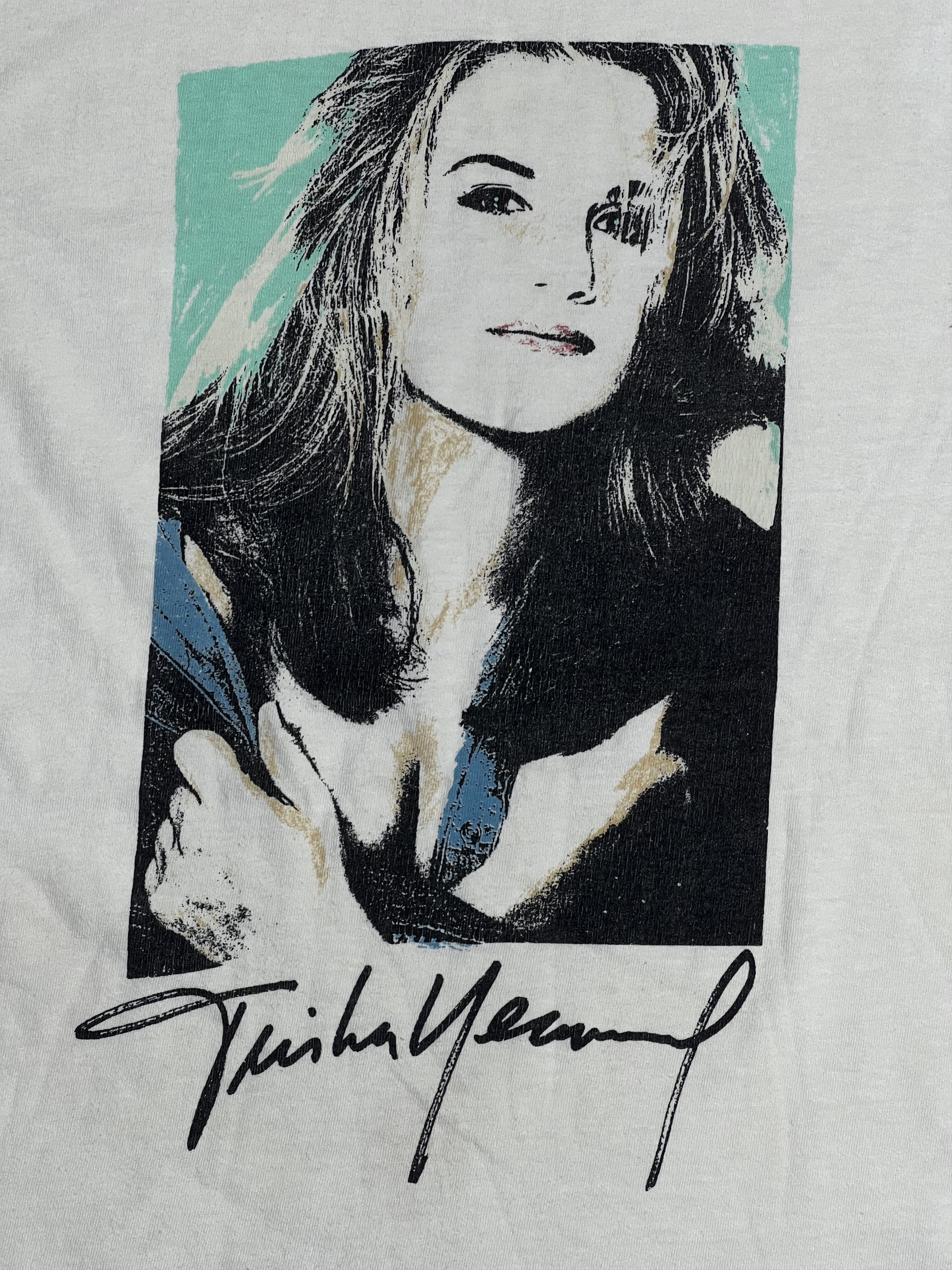 Band Tees Vtg 90s Trisha Yearwood Hearts In Armor '93 Tour (M) GTMD577 Size US M / EU 48-50 / 2 - 2 Thumbnail