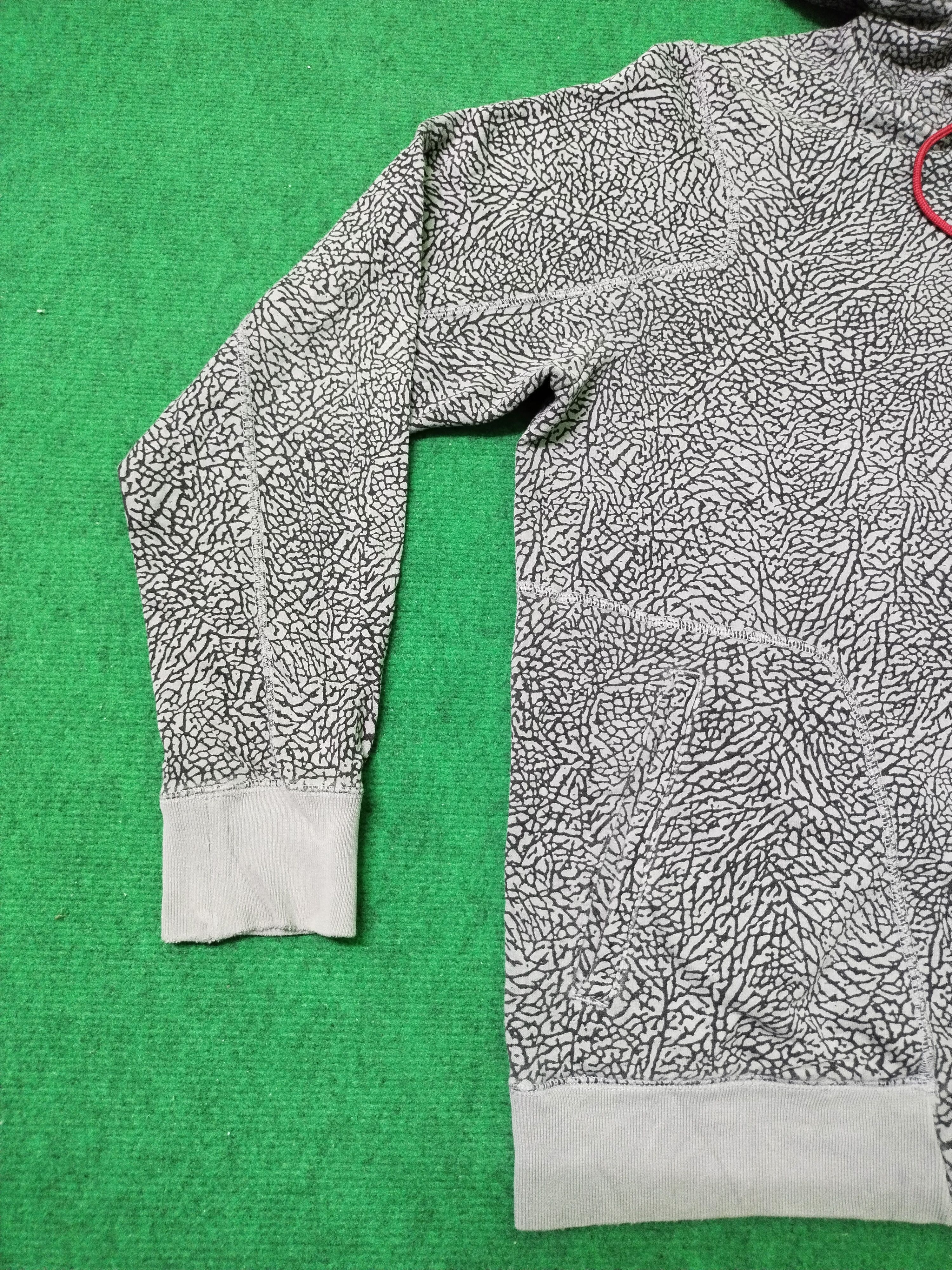 Jordan Brand × NBA Vintage Sweatshirt Hoodie Air Jordan Very Nice Design Size US XL / EU 56 / 4 - 8 Thumbnail