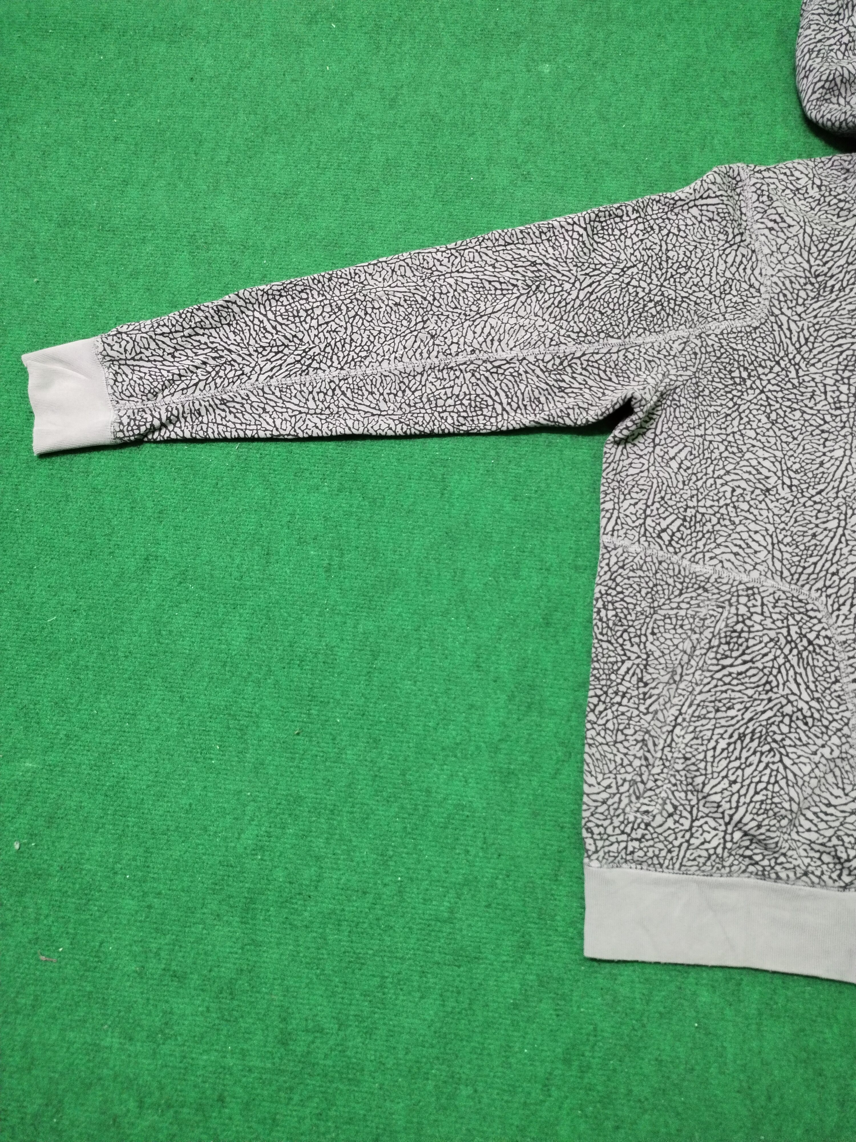 Jordan Brand × NBA Vintage Sweatshirt Hoodie Air Jordan Very Nice Design Size US XL / EU 56 / 4 - 9 Thumbnail