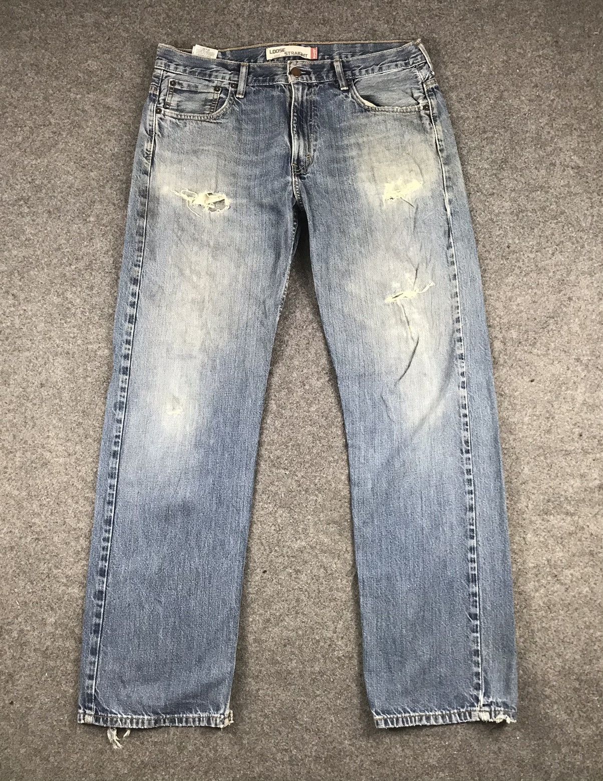 Levi's × Vintage Vintage Levis 569 distressed light wash Size US 36 / EU 52 - 1 Thumbnail