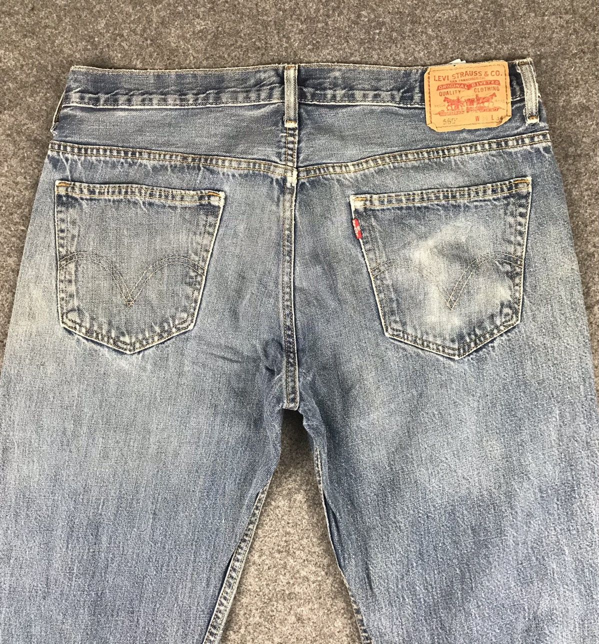 Levi's × Vintage Vintage Levis 569 distressed light wash Size US 36 / EU 52 - 14 Thumbnail