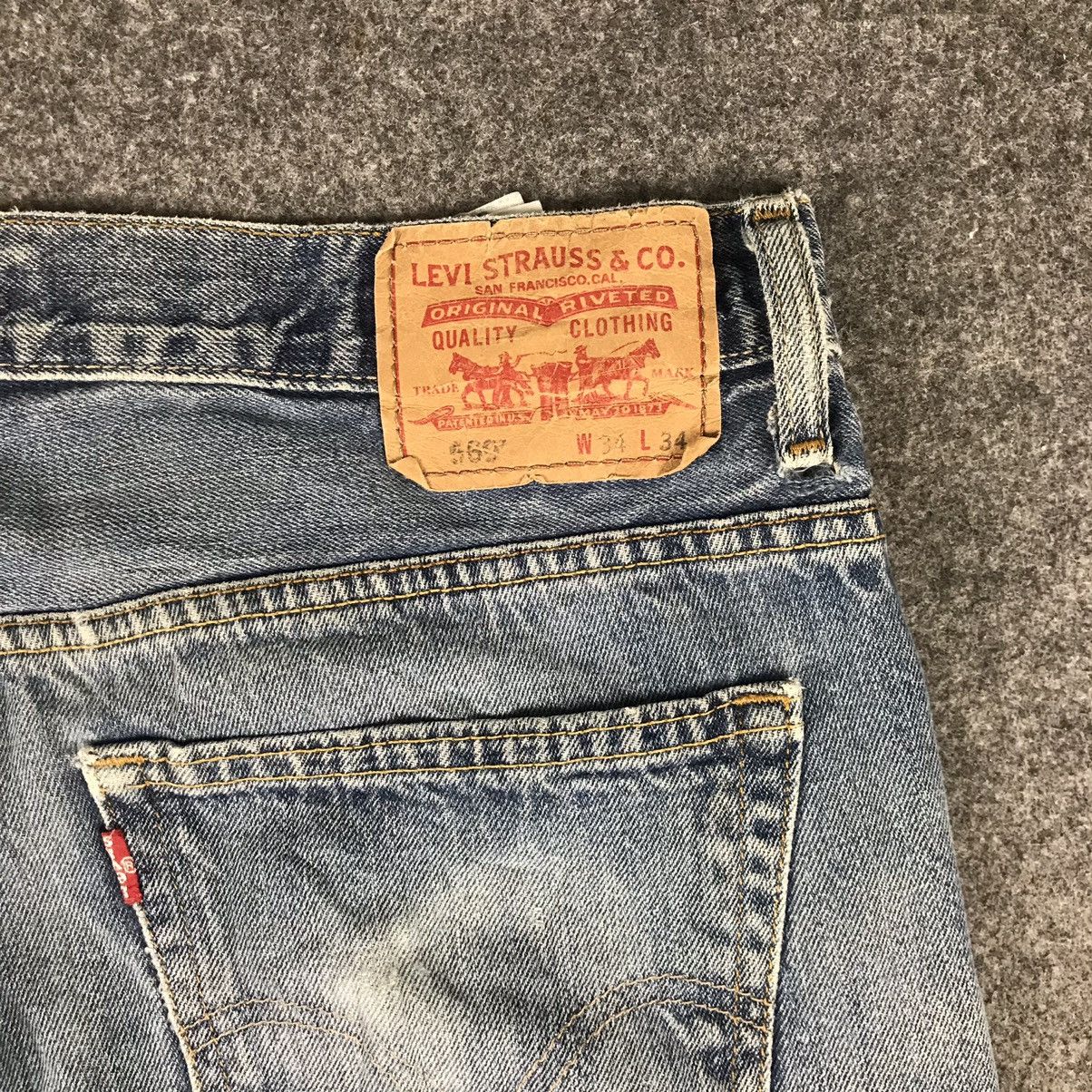 Levi's × Vintage Vintage Levis 569 distressed light wash Size US 36 / EU 52 - 15 Thumbnail