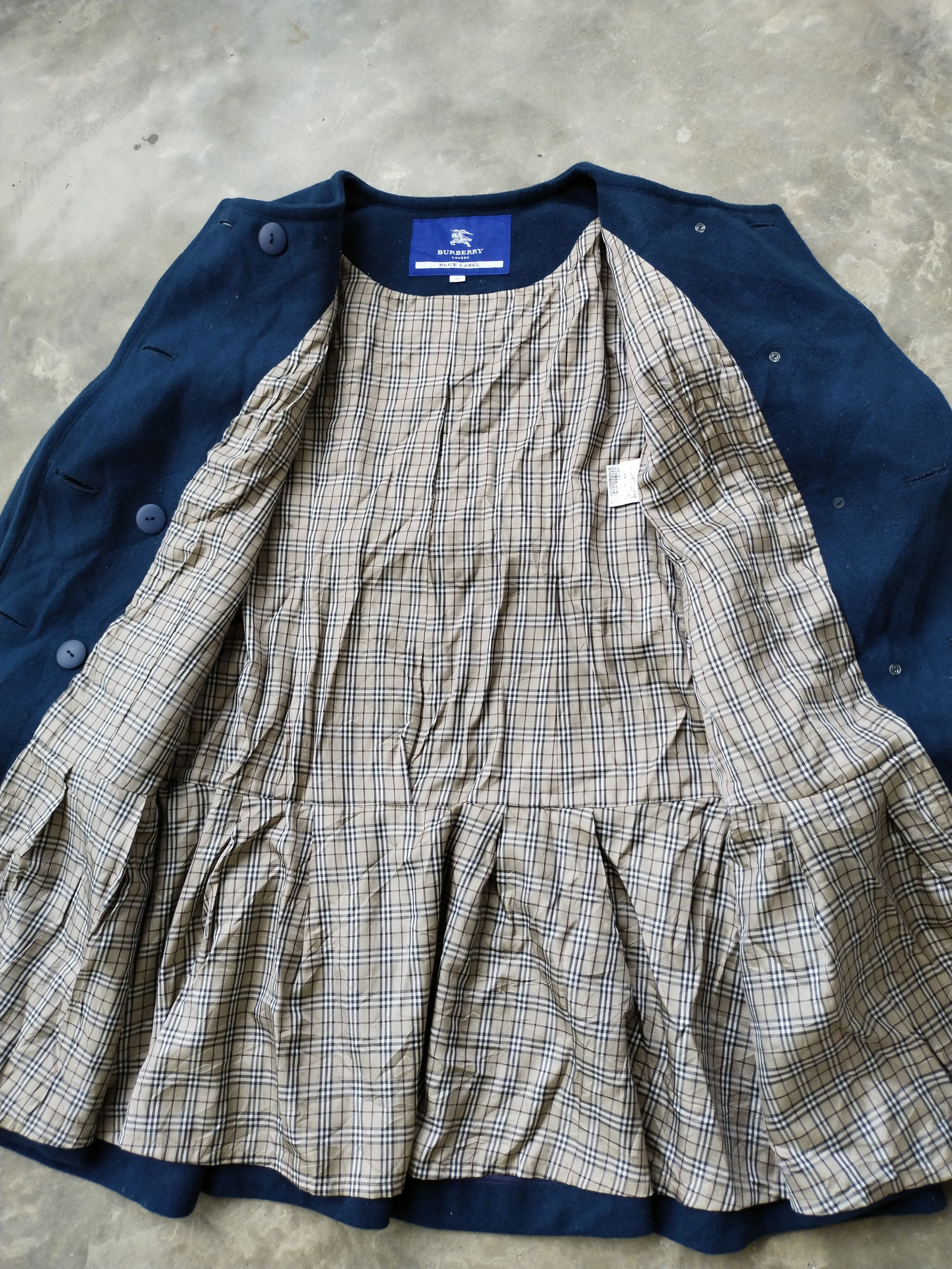 Burberry × Vintage Vintage Burberry Blue Label Women Coat Jacket Size XS / US 0-2 / IT 36-38 - 13 Thumbnail