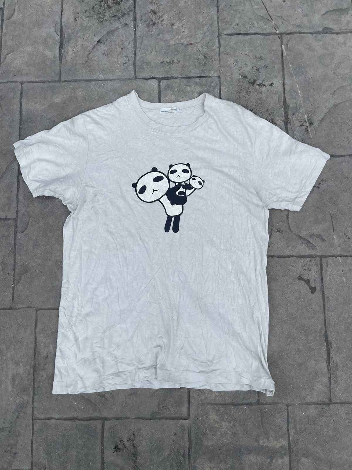 image of Vintage Japan Made Aranzi Aronzo Panda Tee in Light Grey, Men's (Size Large)
