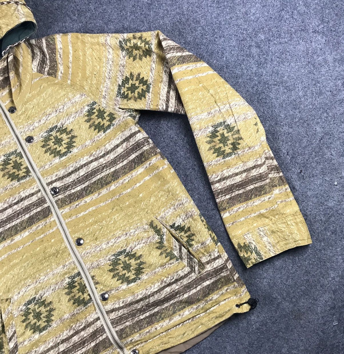GRN × Japanese Brand 🔥Vintage Grn reversible colourful jacket🔥 Size US M / EU 48-50 / 2 - 10 Thumbnail