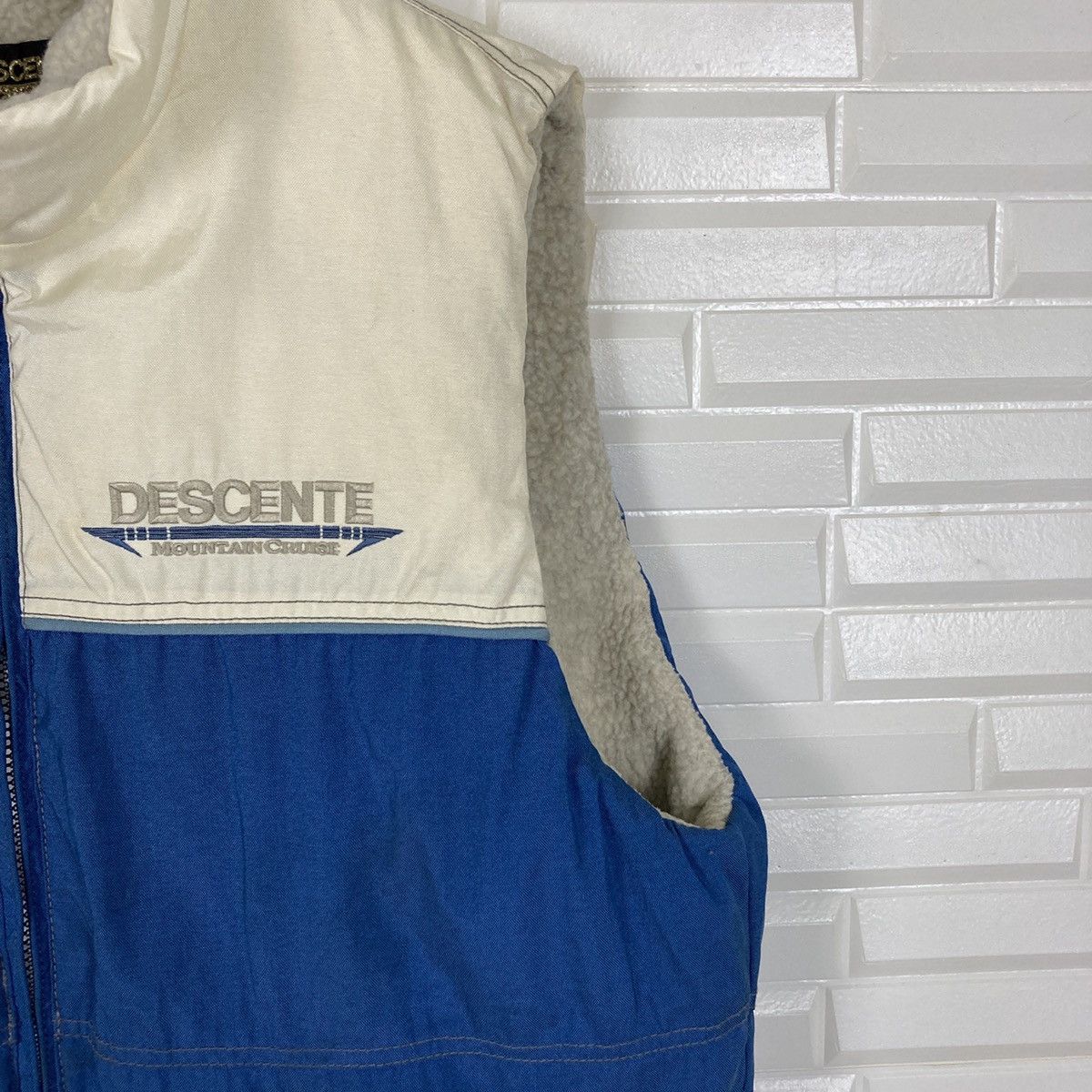 Descente Descente Mountain Cruise Sherpa Vest Size US L / EU 52-54 / 3 - 5 Thumbnail