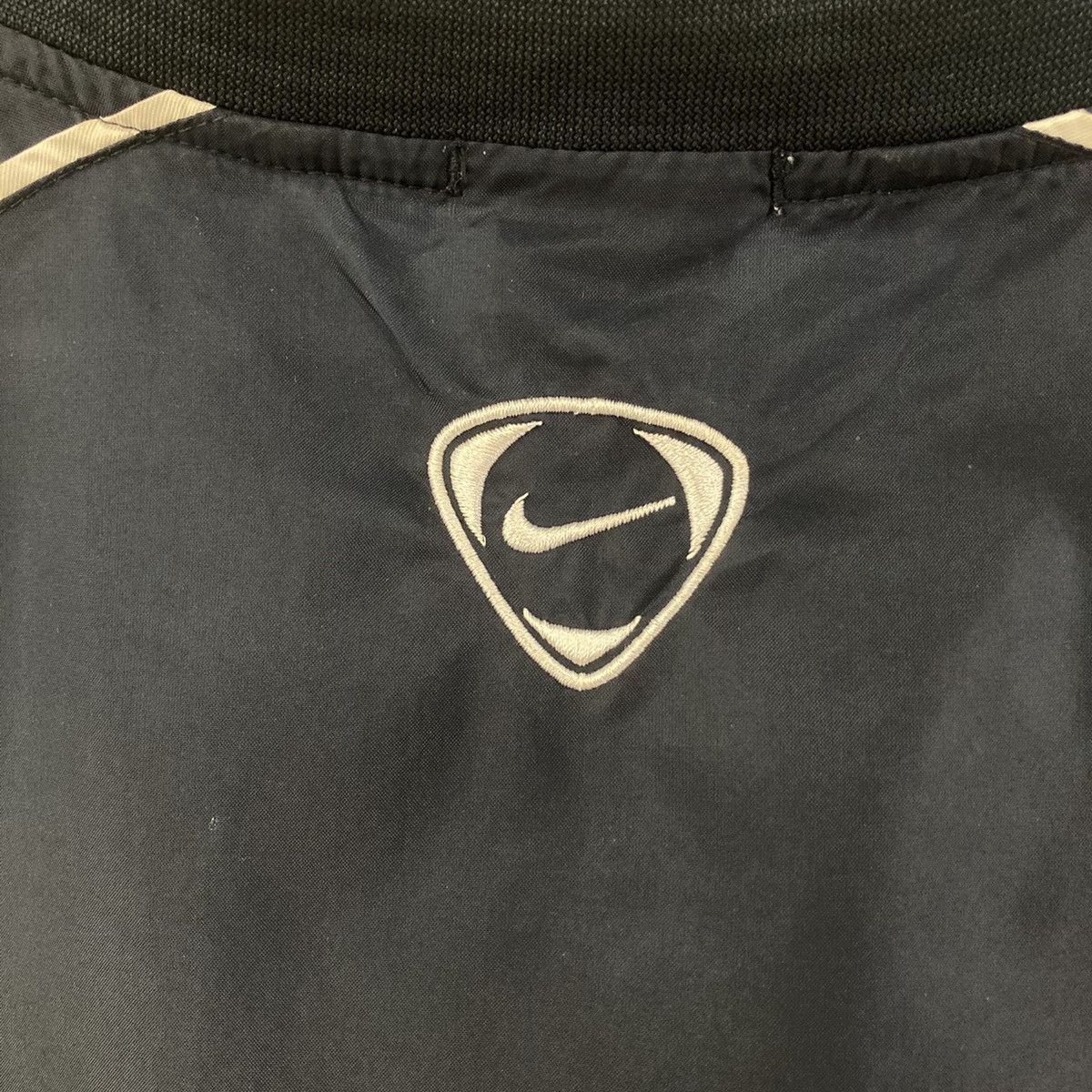 Nike NIKE FOOTBALL CENTRE SWOOSH WINDBREAKER Size US L / EU 52-54 / 3 - 8 Thumbnail