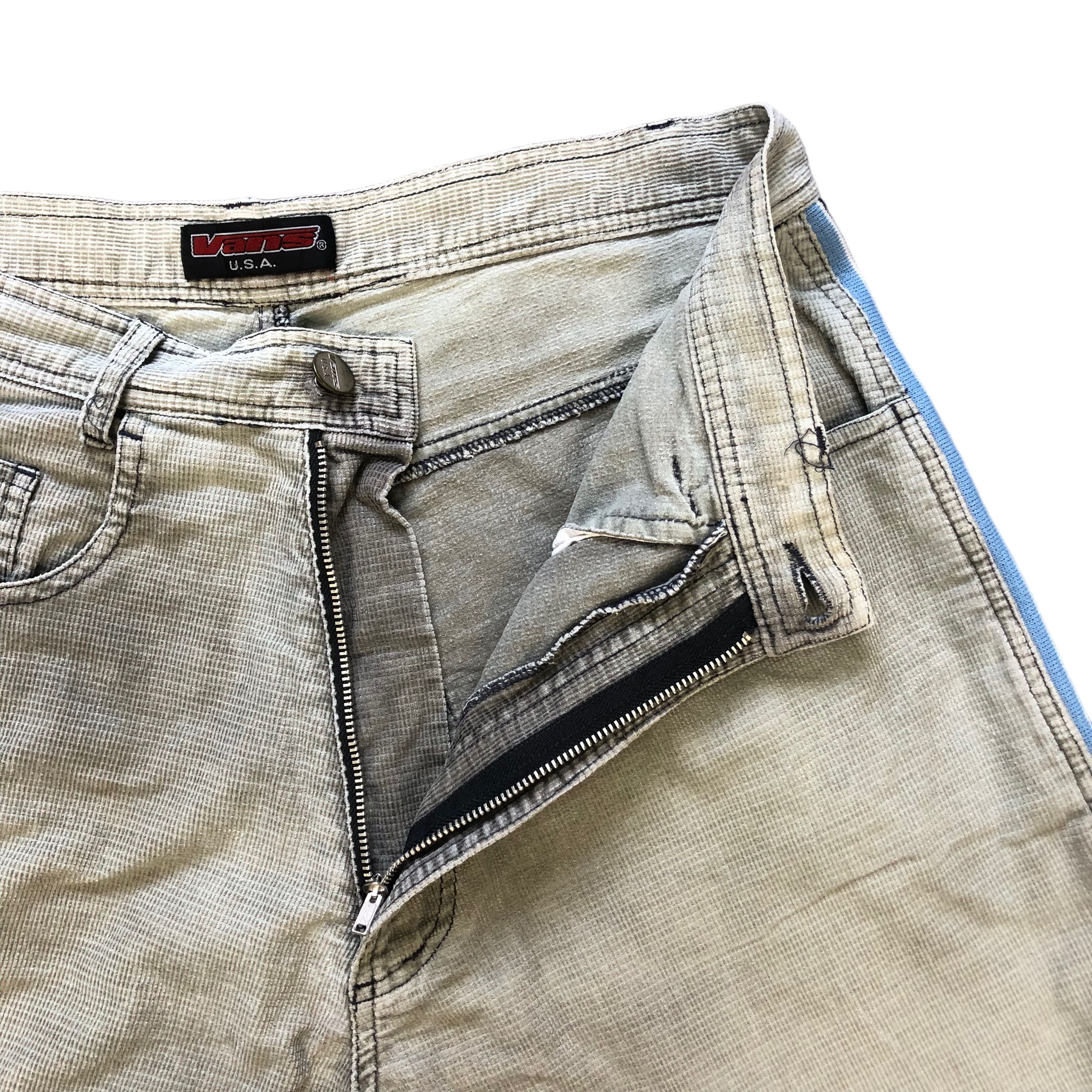 Vans TRASHED🔥 VANS USA SHORTS PANT #6966-103 Size US 29 - 5 Thumbnail