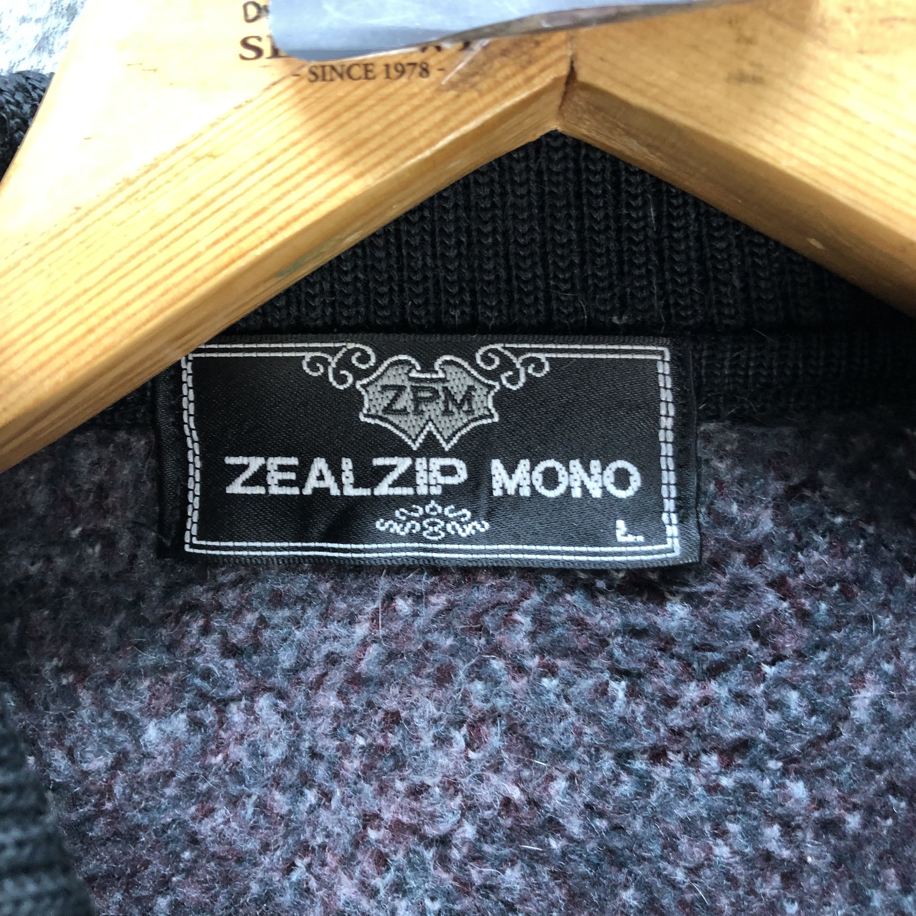 Japanese Brand ZEALZIP MONO ABSTRACT DESIGN FULLPRINT JUMPER #7009-105 Size US L / EU 52-54 / 3 - 6 Thumbnail