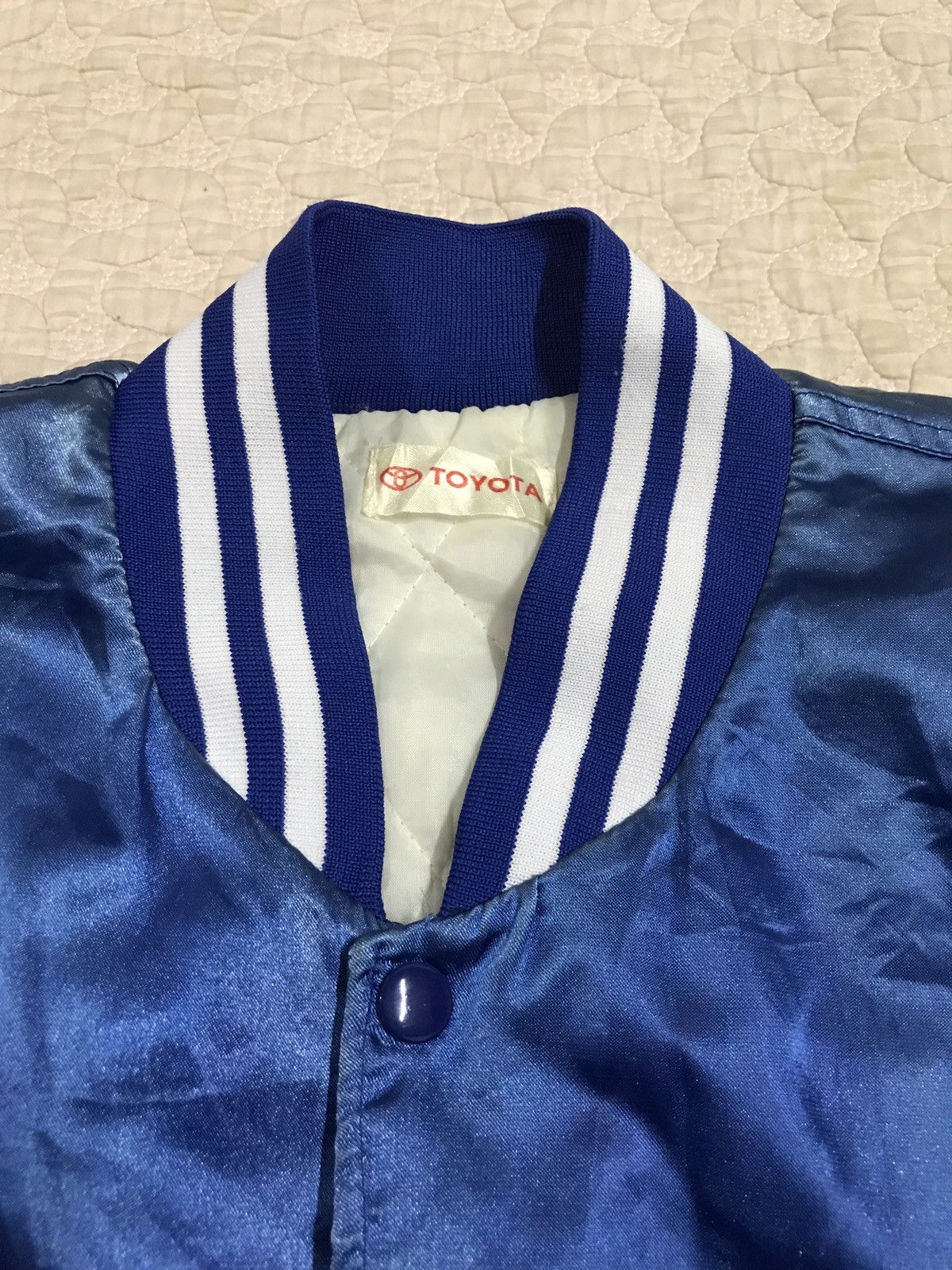 MLB × Vintage Vintage Sunfaded Toyota X Nomo Satin Bomber Jacket Size US M / EU 48-50 / 2 - 3 Thumbnail