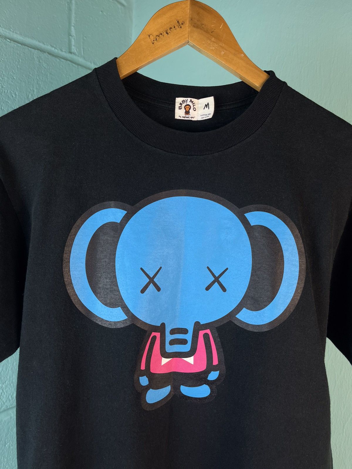 Bape × Kaws 2005 Bape x Kaws Baby Milo Elephant Tee Size US M / EU 48-50 / 2 - 3 Thumbnail