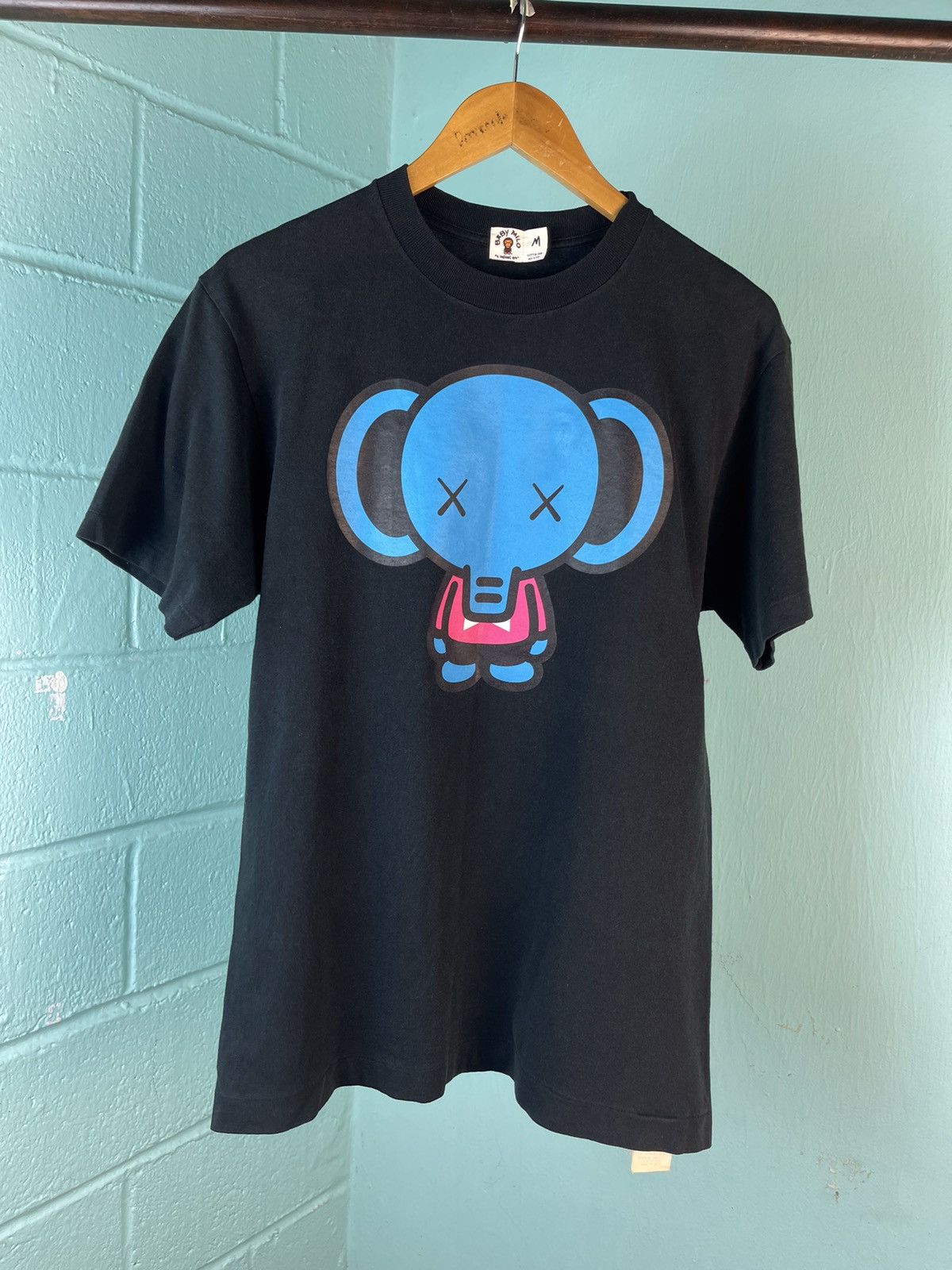 Bape × Kaws 2005 Bape x Kaws Baby Milo Elephant Tee Size US M / EU 48-50 / 2 - 2 Thumbnail