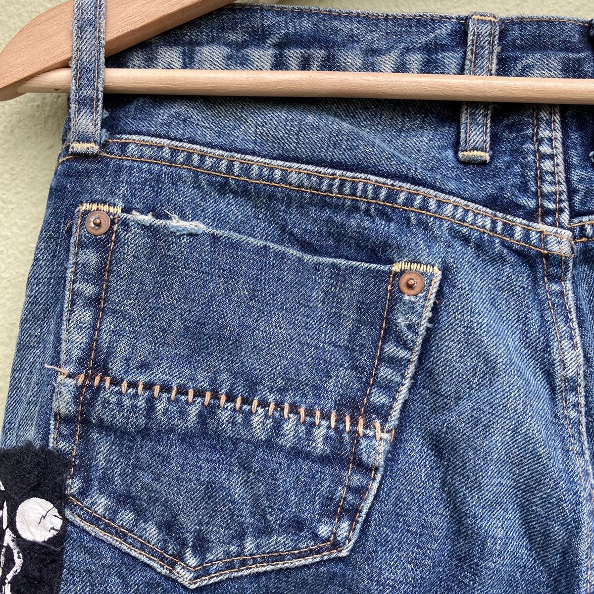 Japanese Brand 🔥LAST PRICE🔥 RNA Inc. Distressed Jeans Size US 31 - 11 Thumbnail