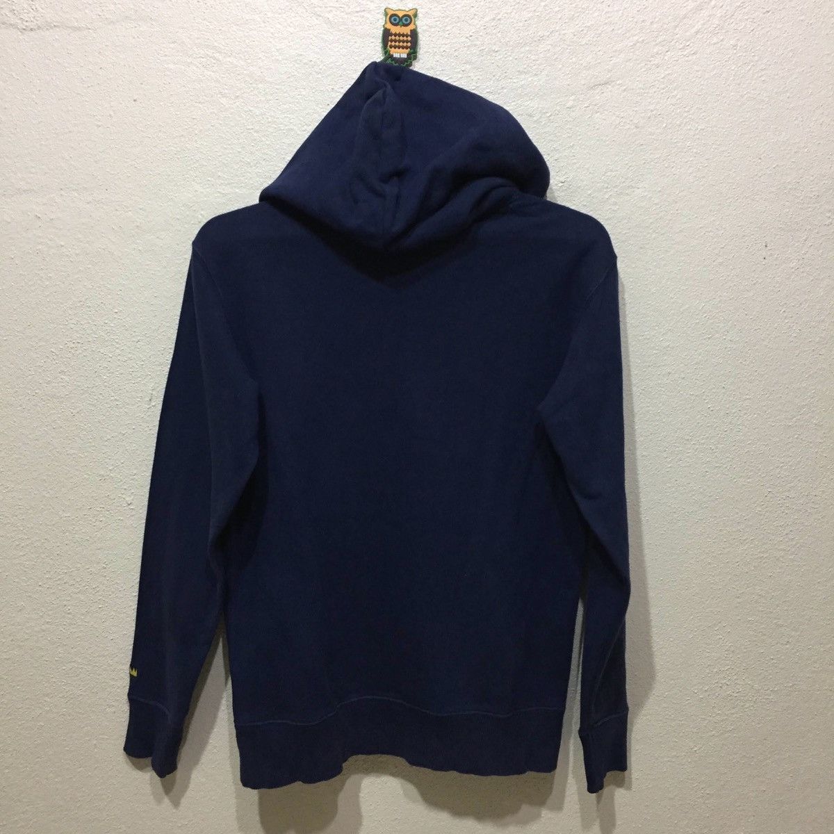 Jean-Michel Basquiat × Uniqlo Uniqlo Sweatshirt Hoodie Jean Michel Basquiat size M Size US M / EU 48-50 / 2 - 6 Thumbnail