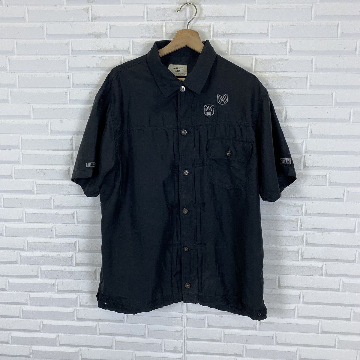 Avirex Avirex Silk Military Button Up Shirt Size US XL / EU 56 / 4 - 2 Thumbnail