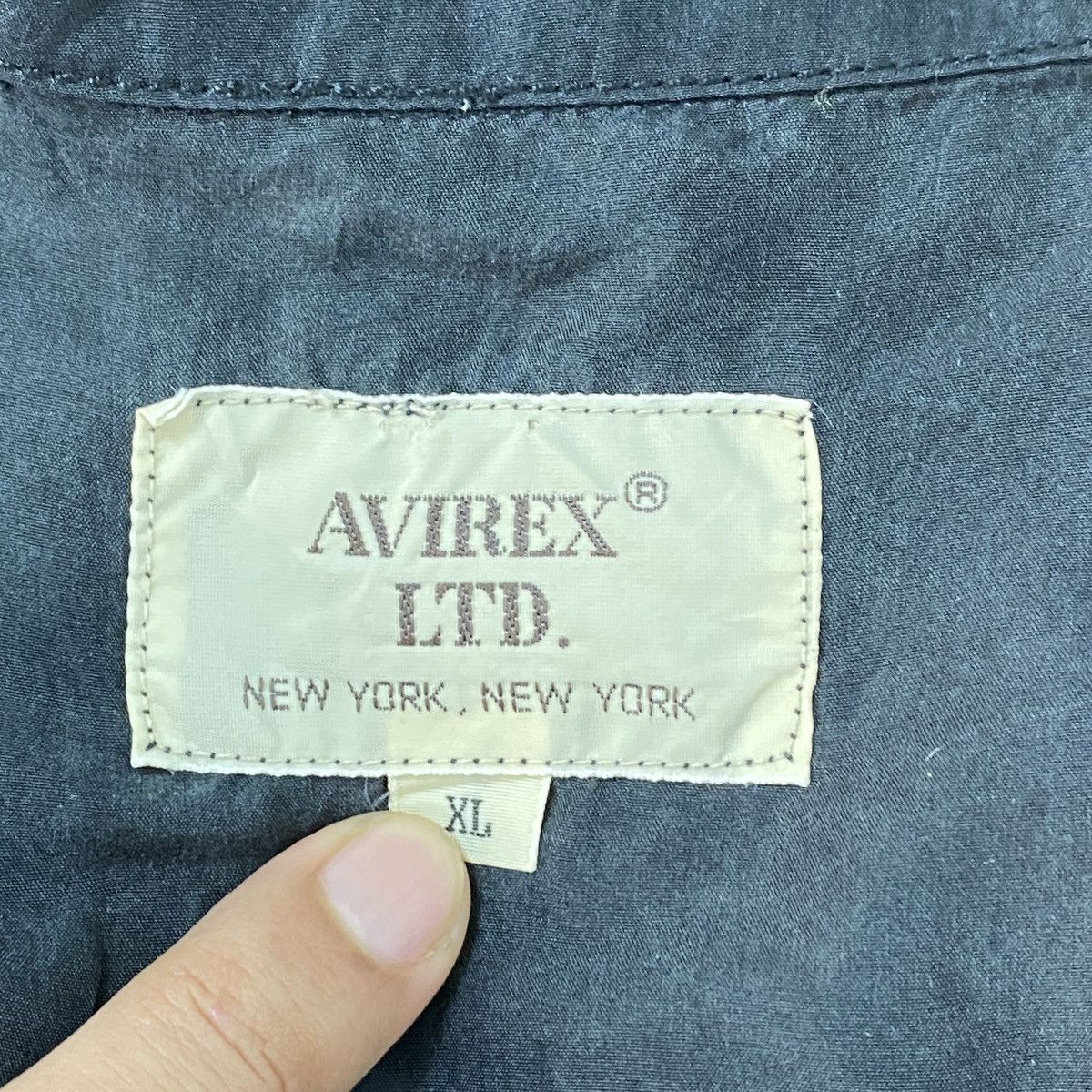 Avirex Avirex Silk Military Button Up Shirt Size US XL / EU 56 / 4 - 13 Thumbnail