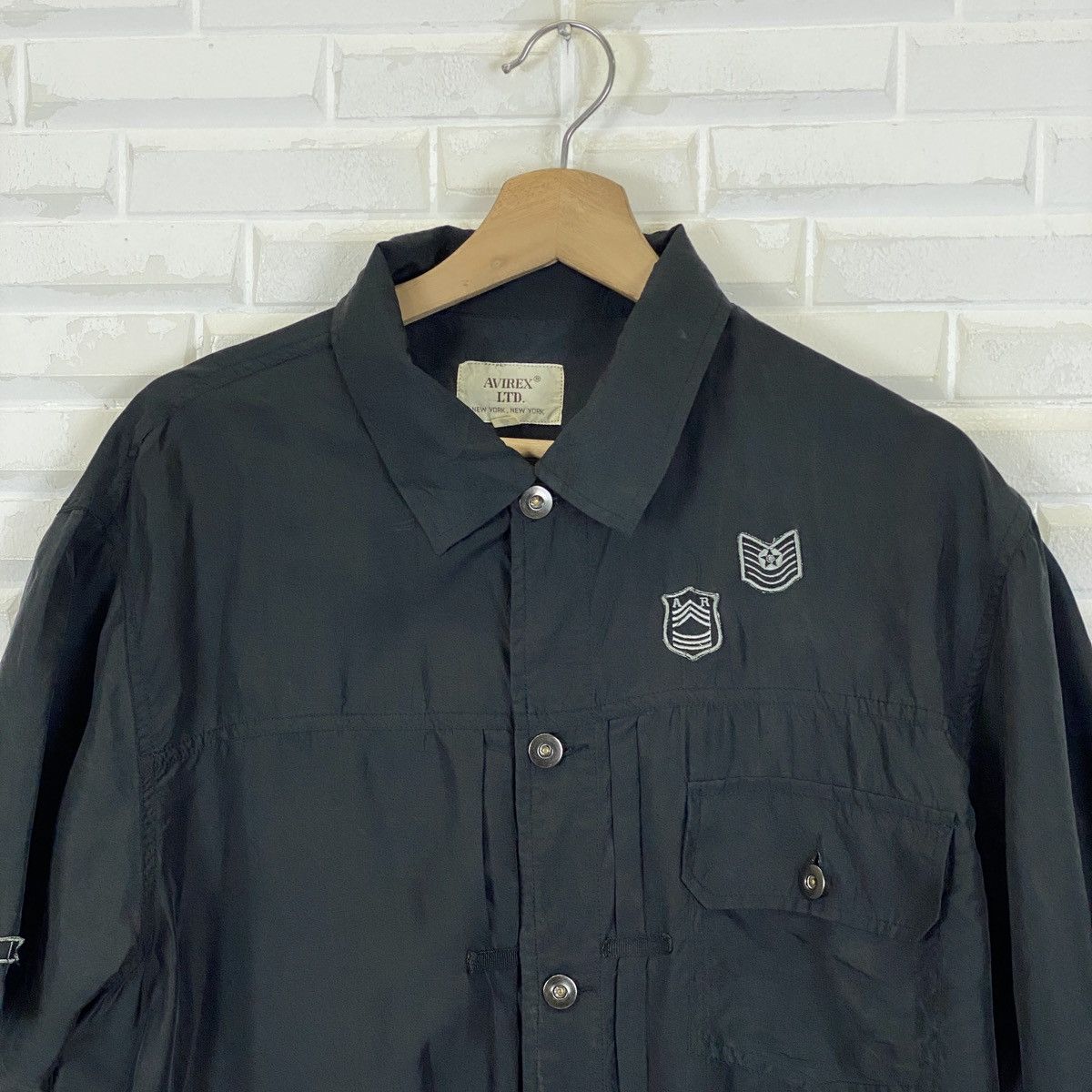 Avirex Avirex Silk Military Button Up Shirt Size US XL / EU 56 / 4 - 4 Thumbnail