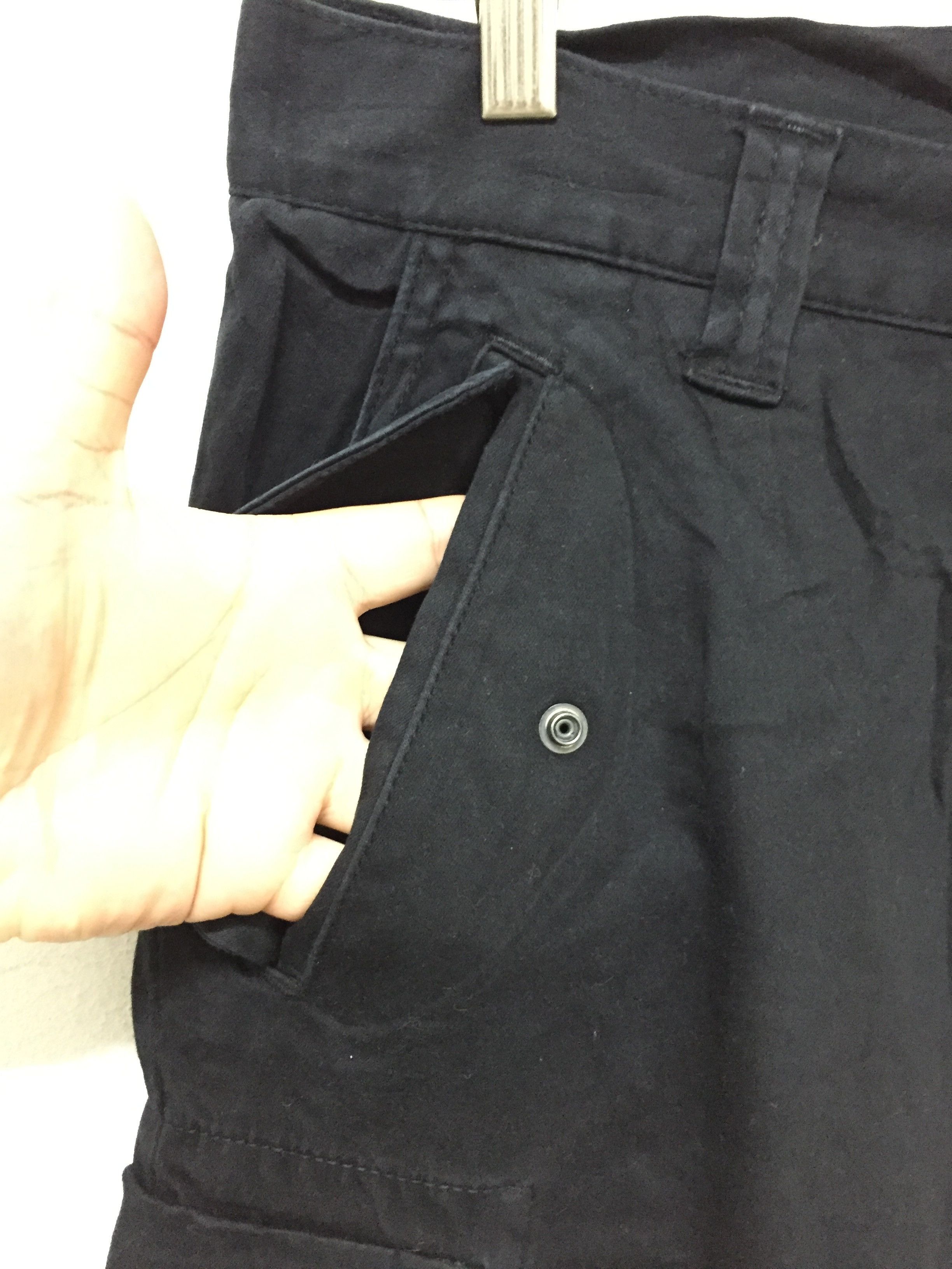 Japanese Brand × NO ID NO ID Gas mask Multipocket tactical cargo pants Size US 30 / EU 46 - 7 Thumbnail