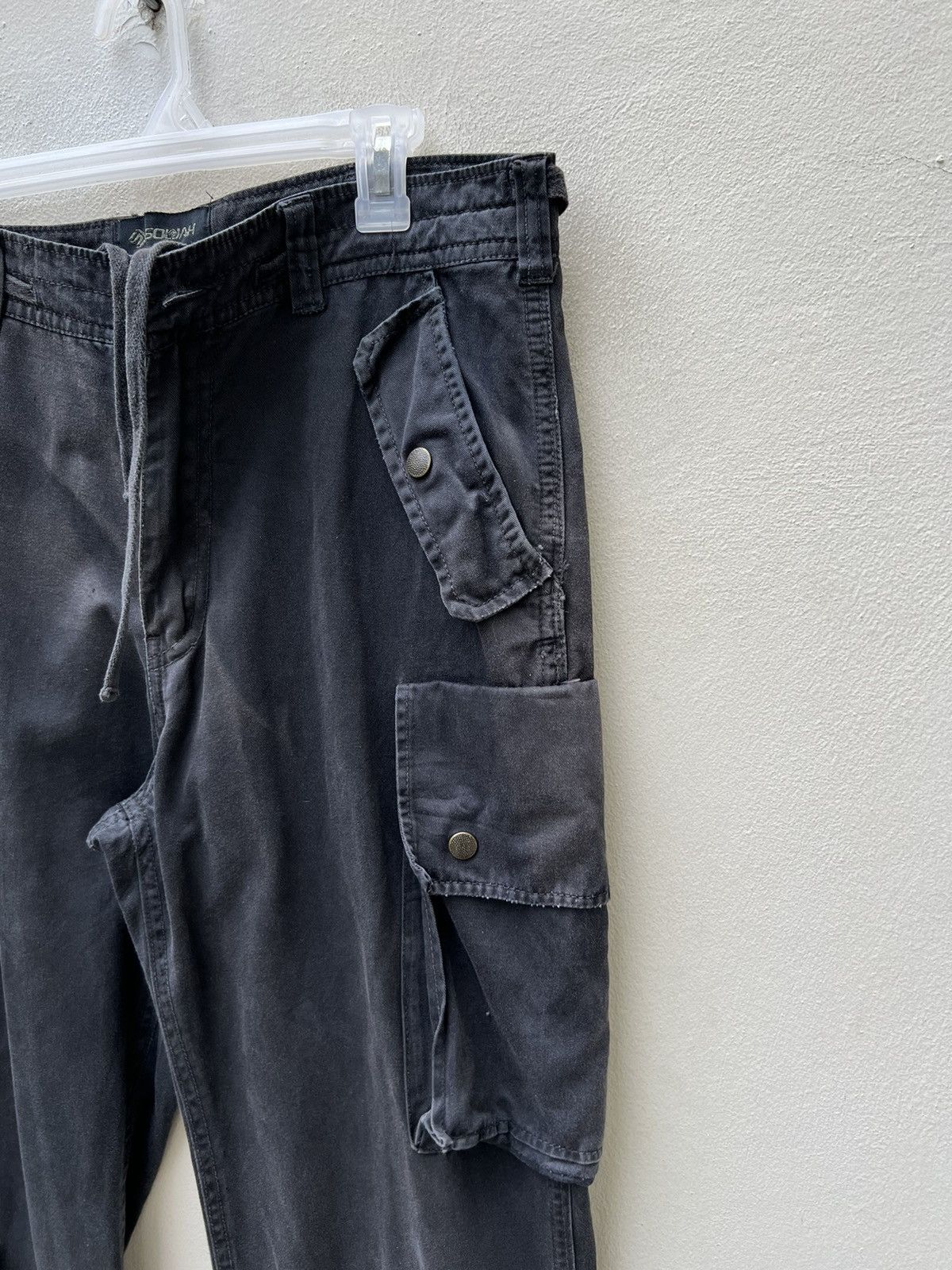 Japanese Brand × Vintage VTG Soljah Japan Sun Fade Black Bondage Parachute Trouser Size US 32 / EU 48 - 11 Thumbnail