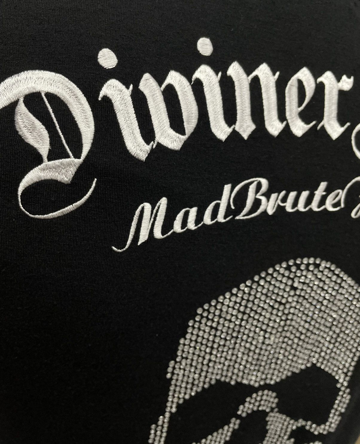Japanese Brand DIVINER JPN Punk Sparkling Cross Bone Skull Embroidery Shirt Size US M / EU 48-50 / 2 - 5 Thumbnail