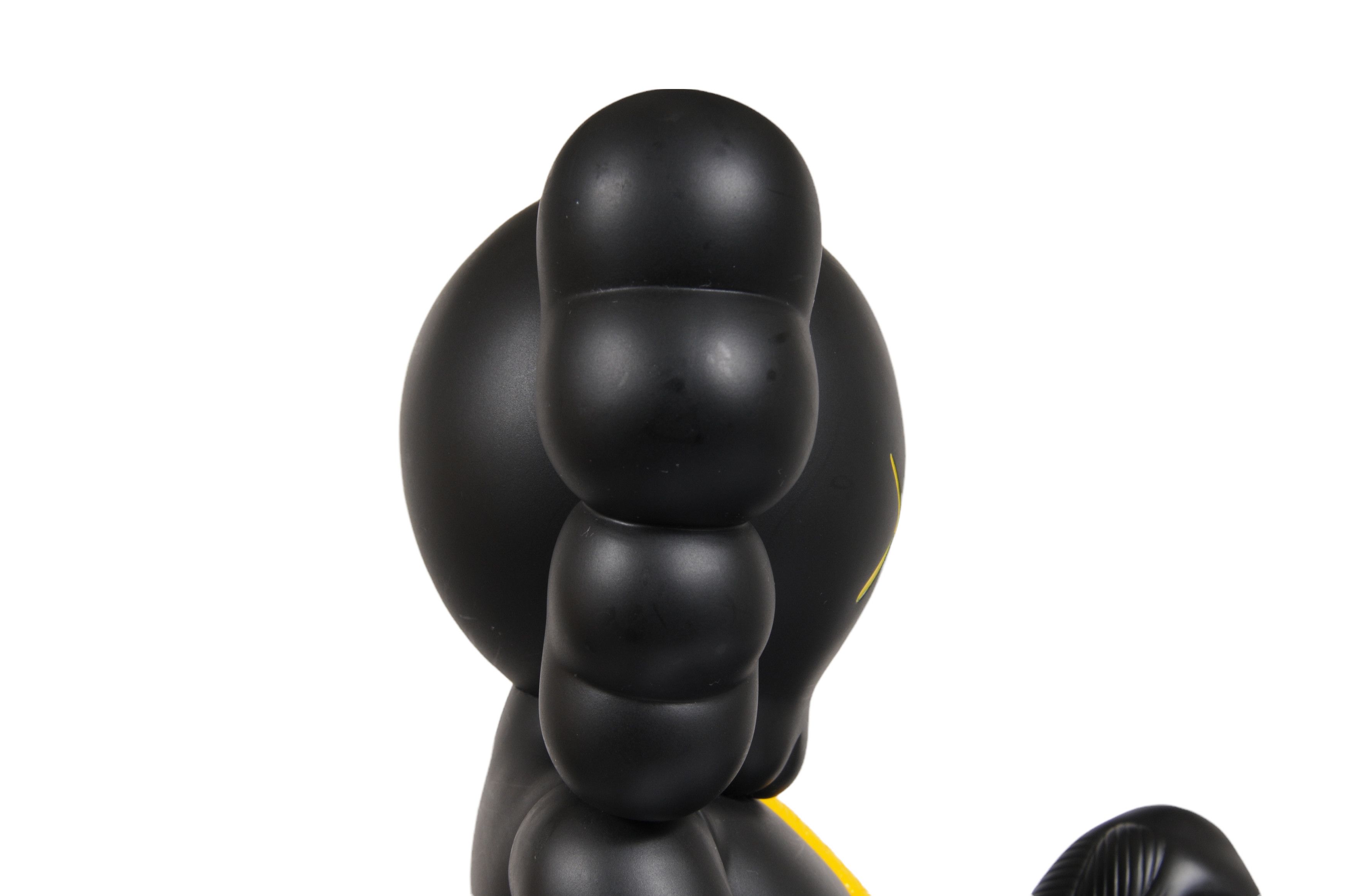 Kaws × Medicom Toy Black Resting Place Vinyl Figure 2013 Size ONE SIZE - 5 Thumbnail