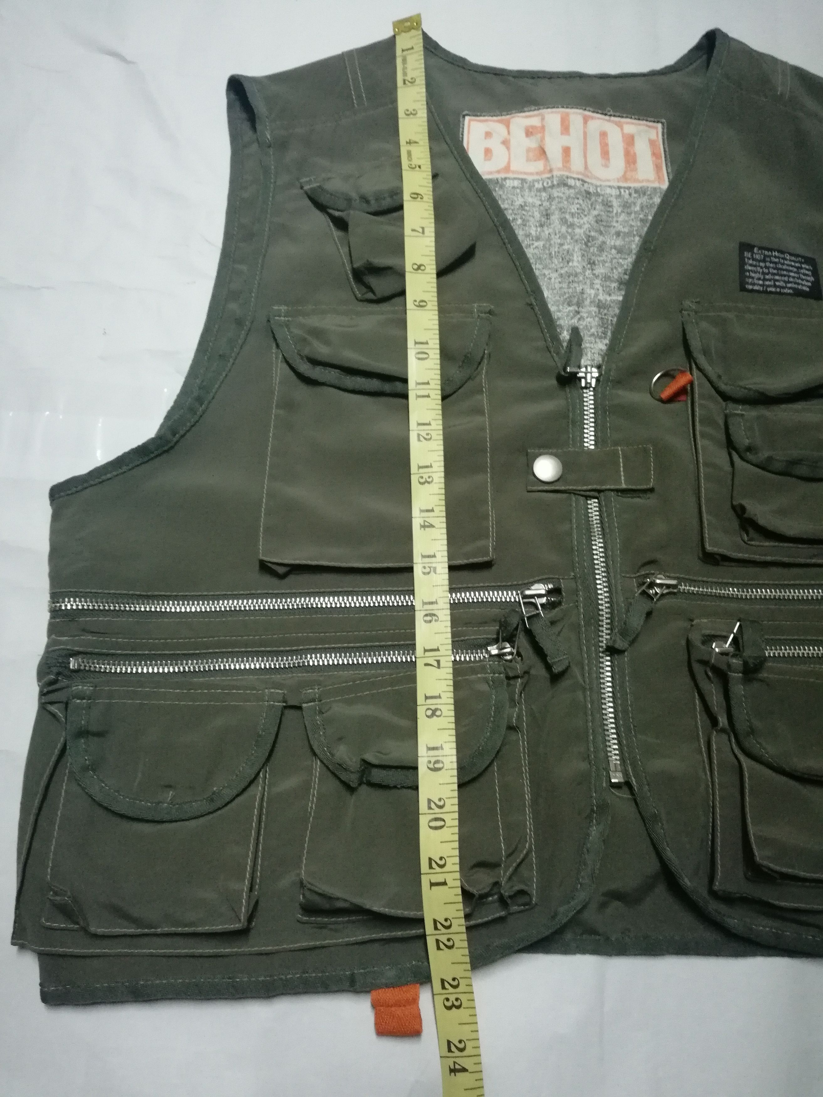 Designer × Japanese Brand 🔥 FAST OFFER GET THIS Behot 🇯🇵 Vest Tactical Multipocket Size US L / EU 52-54 / 3 - 5 Thumbnail