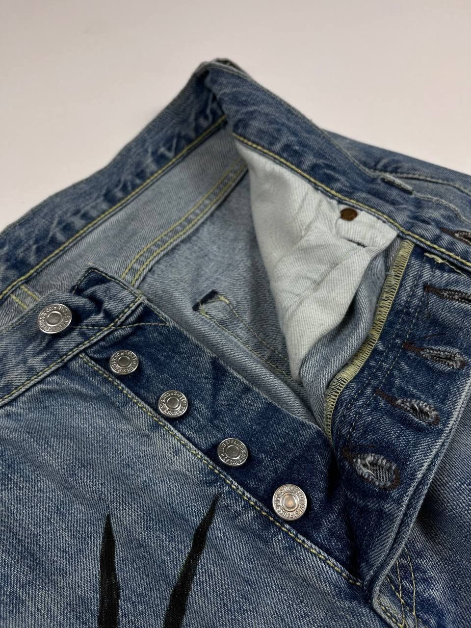Levi's Levi’s 501 Vintage Denim Blue Jeans Custom Spider 30x32 Size US 32 / EU 48 - 9 Thumbnail