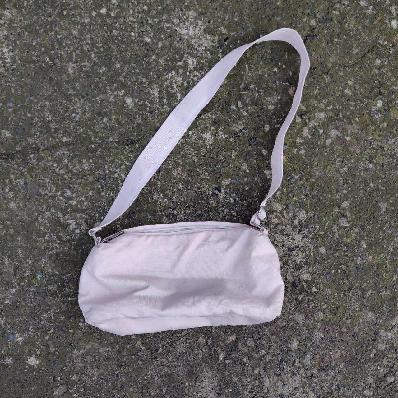 Nike × Vintage Nike Vintage Y2K Pink Shoulder Bag Metal Swoosh Size ONE SIZE - 2 Thumbnail