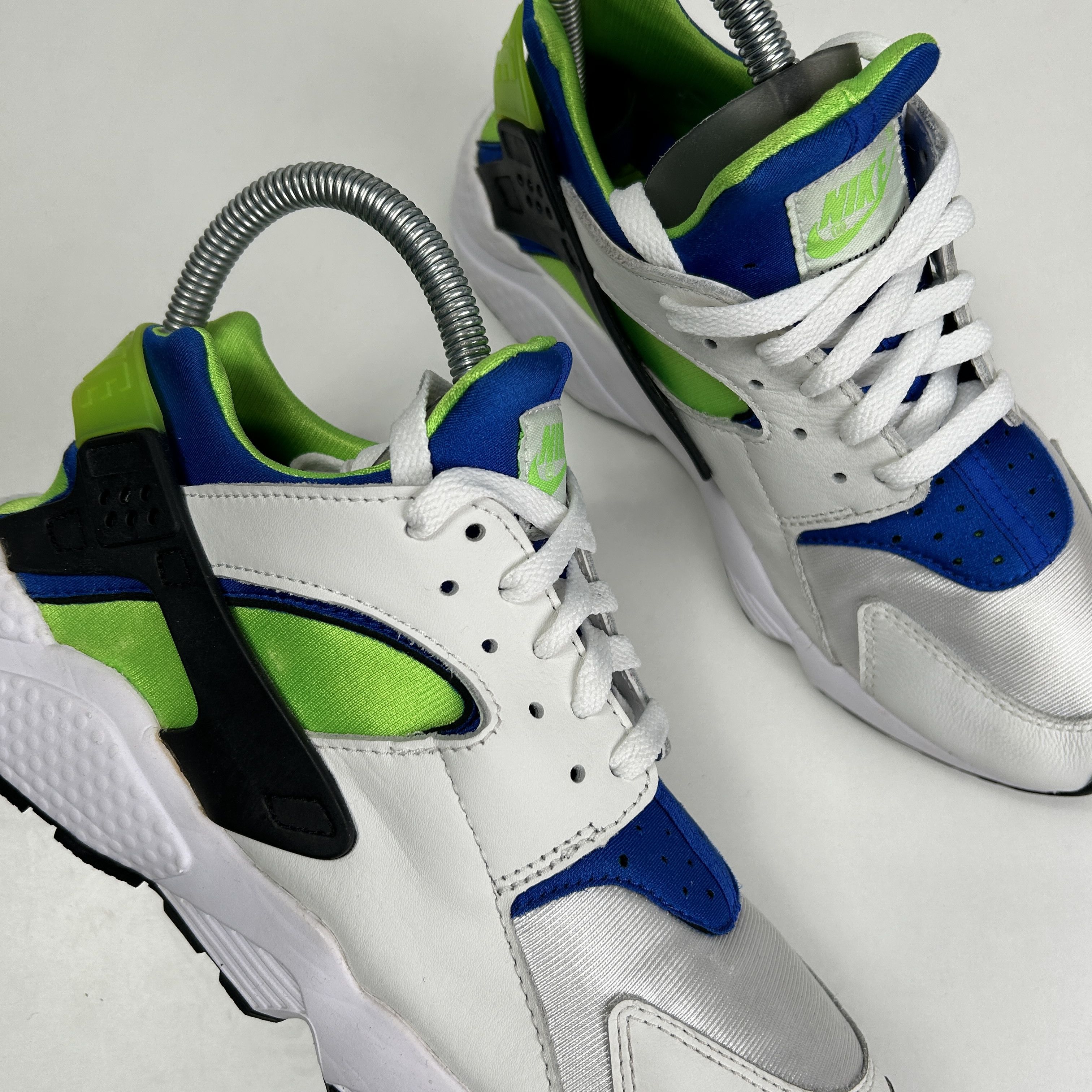 Nike Nike Huarache Scream Green US 8 EU 41 Size US 8 / IT 38 - 2 Thumbnail