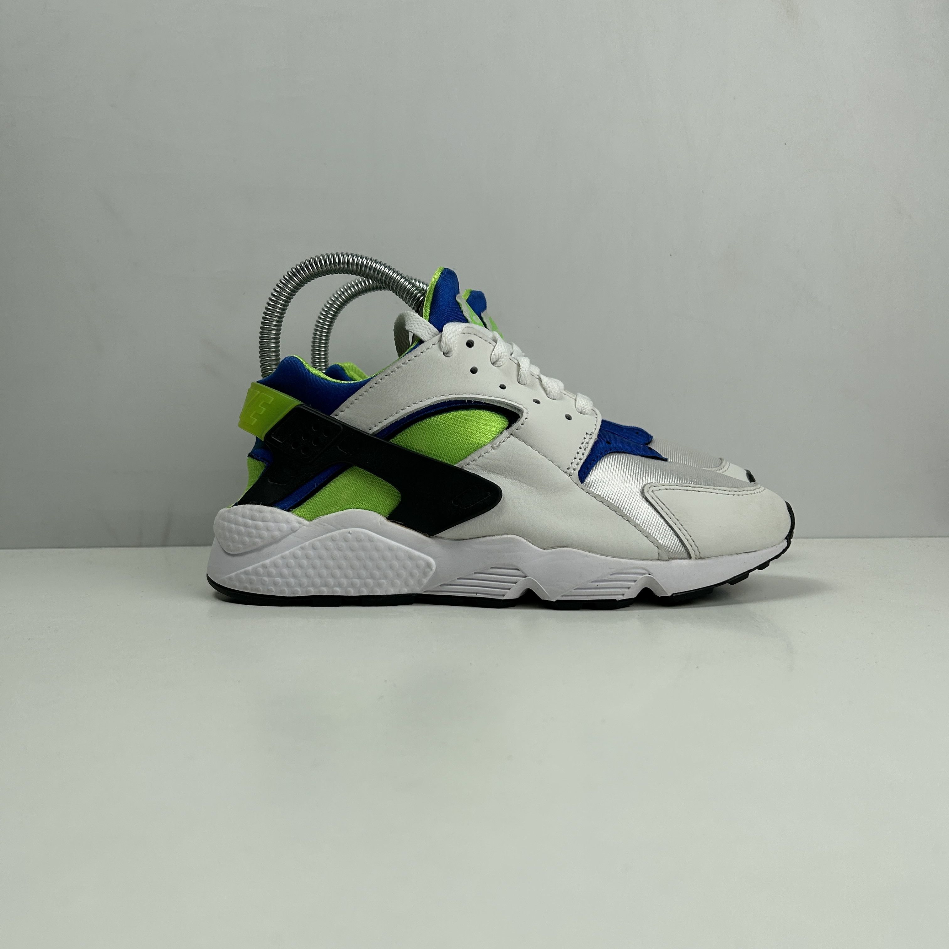 Nike Nike Huarache Scream Green US 8 EU 41 Size US 8 / IT 38 - 4 Thumbnail