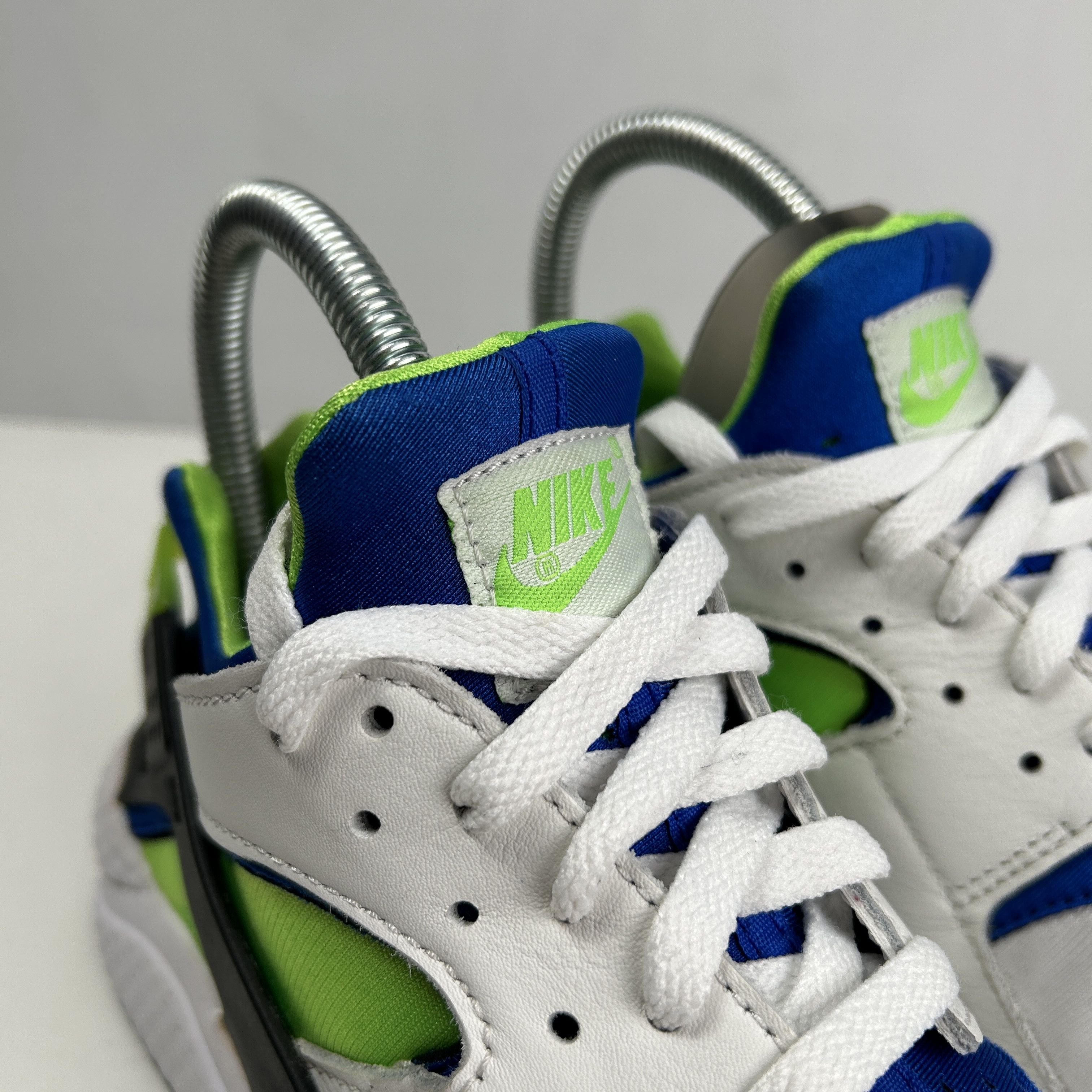 Nike Nike Huarache Scream Green US 8 EU 41 Size US 8 / IT 38 - 3 Thumbnail