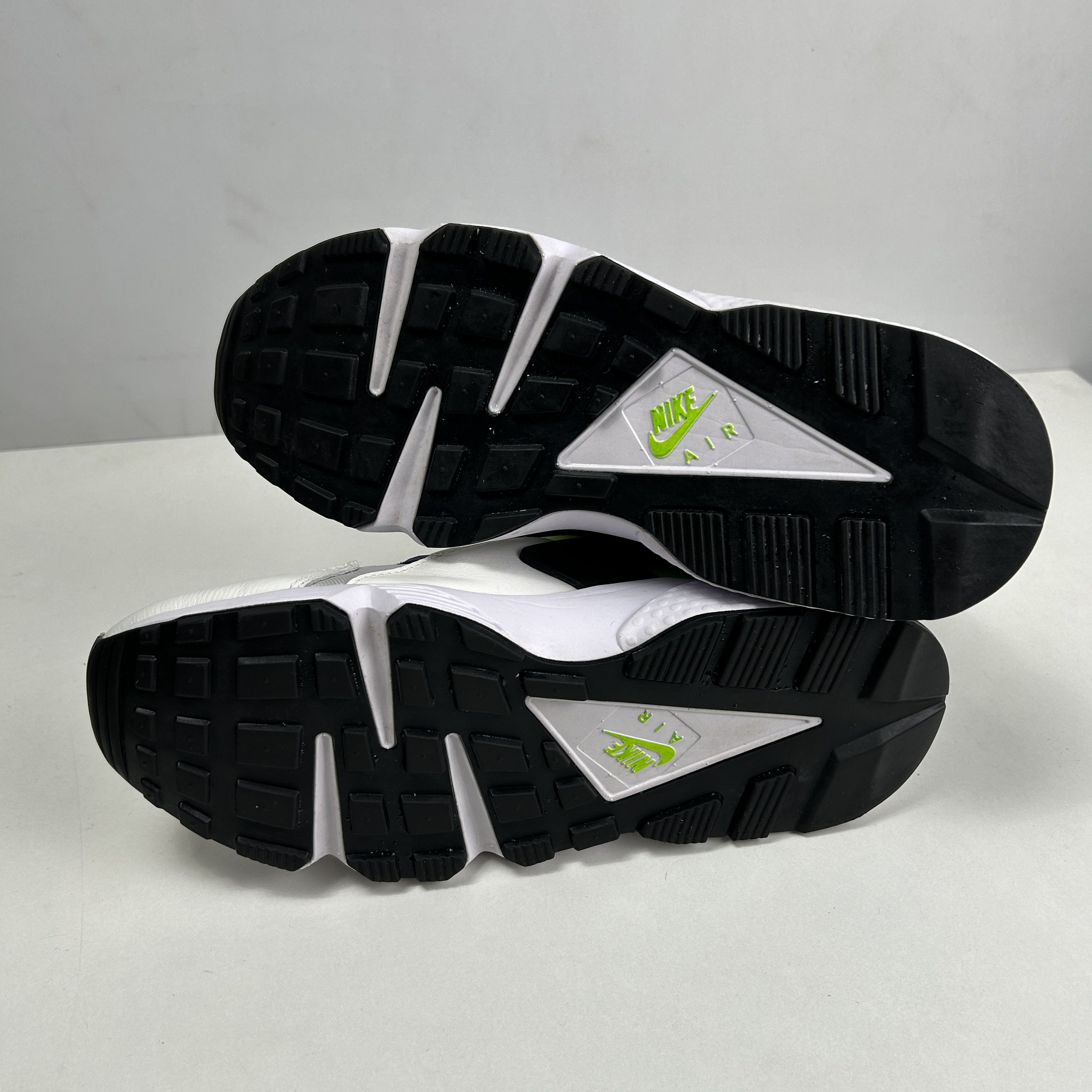 Nike Nike Huarache Scream Green US 8 EU 41 Size US 8 / IT 38 - 7 Thumbnail