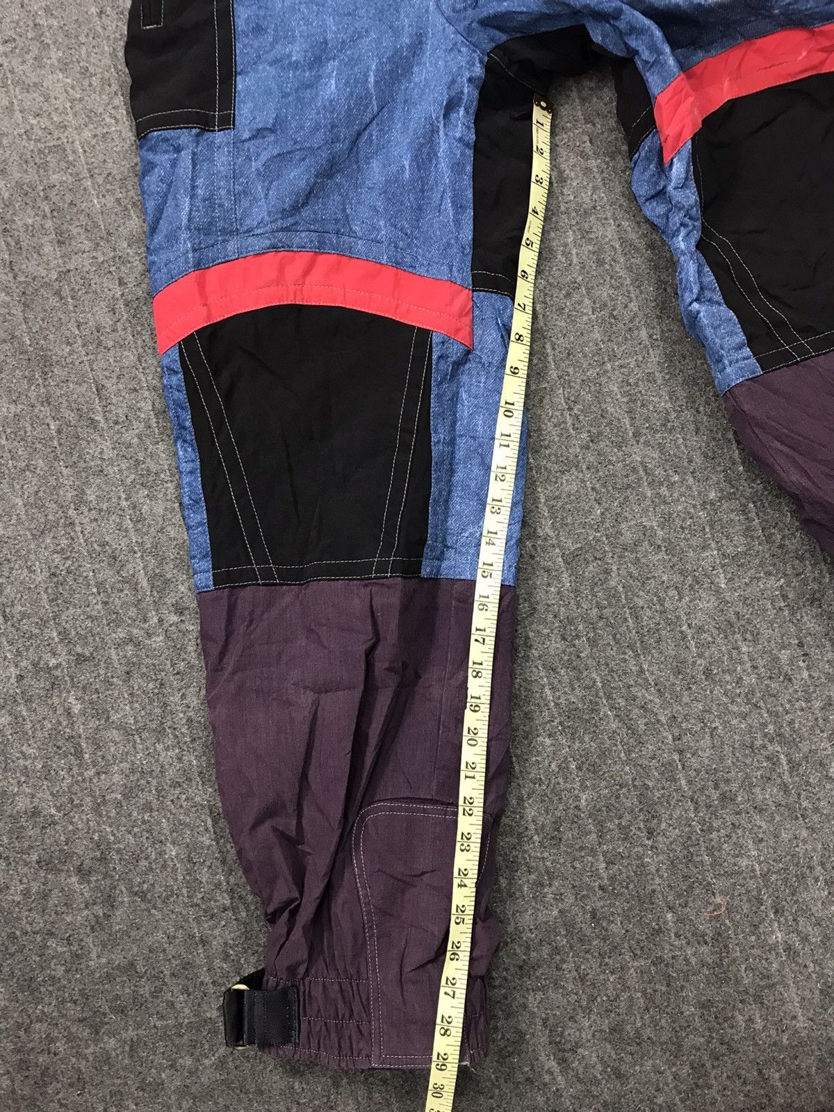 Descente Descente Skiing Adventure Coverall Overall Ski Pant Size 28 Size US 28 / EU 44 - 11 Thumbnail