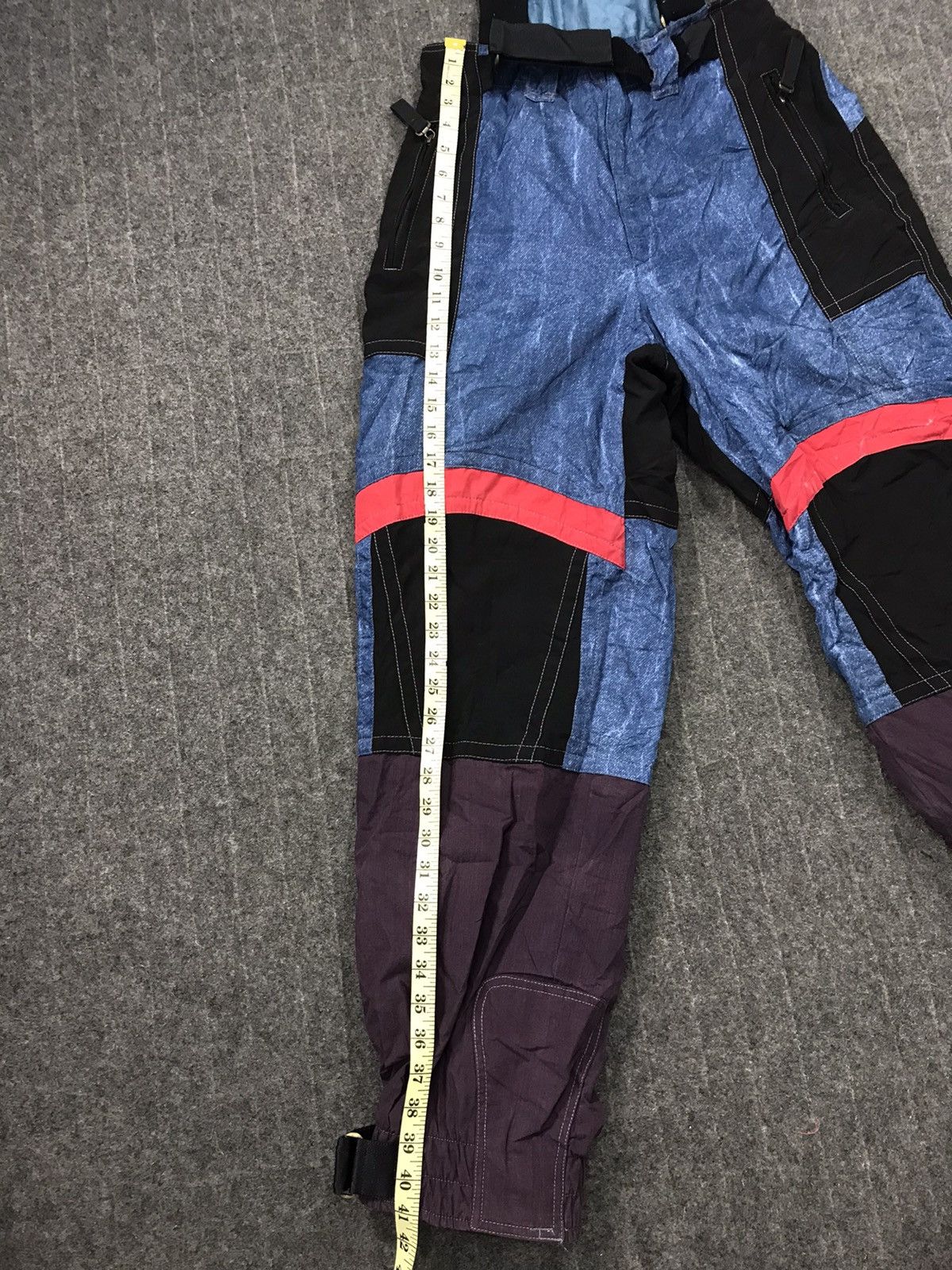 Descente Descente Skiing Adventure Coverall Overall Ski Pant Size 28 Size US 28 / EU 44 - 10 Thumbnail