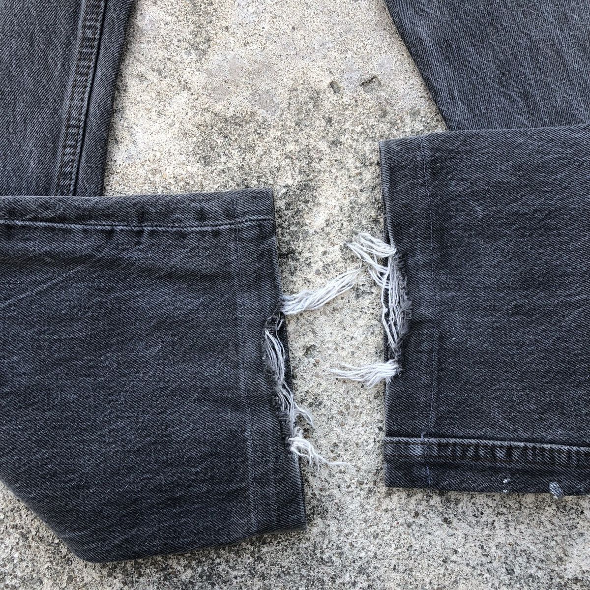 Levi's × Vintage 🔥Rare🔥Vintage Levis 501 Rips Distress Denim Jeans Size US 30 / EU 46 - 7 Thumbnail