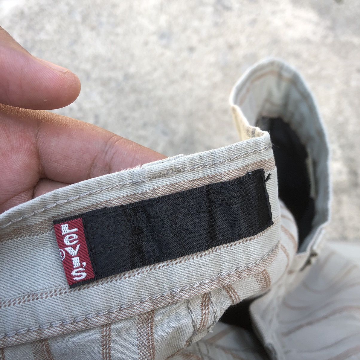 Levi's × Levi's Vintage Clothing × Vintage 🔥Rare🔥Vintage Levis Stripes Old Skool Casual Khakis Pants Size US 30 / EU 46 - 15 Thumbnail