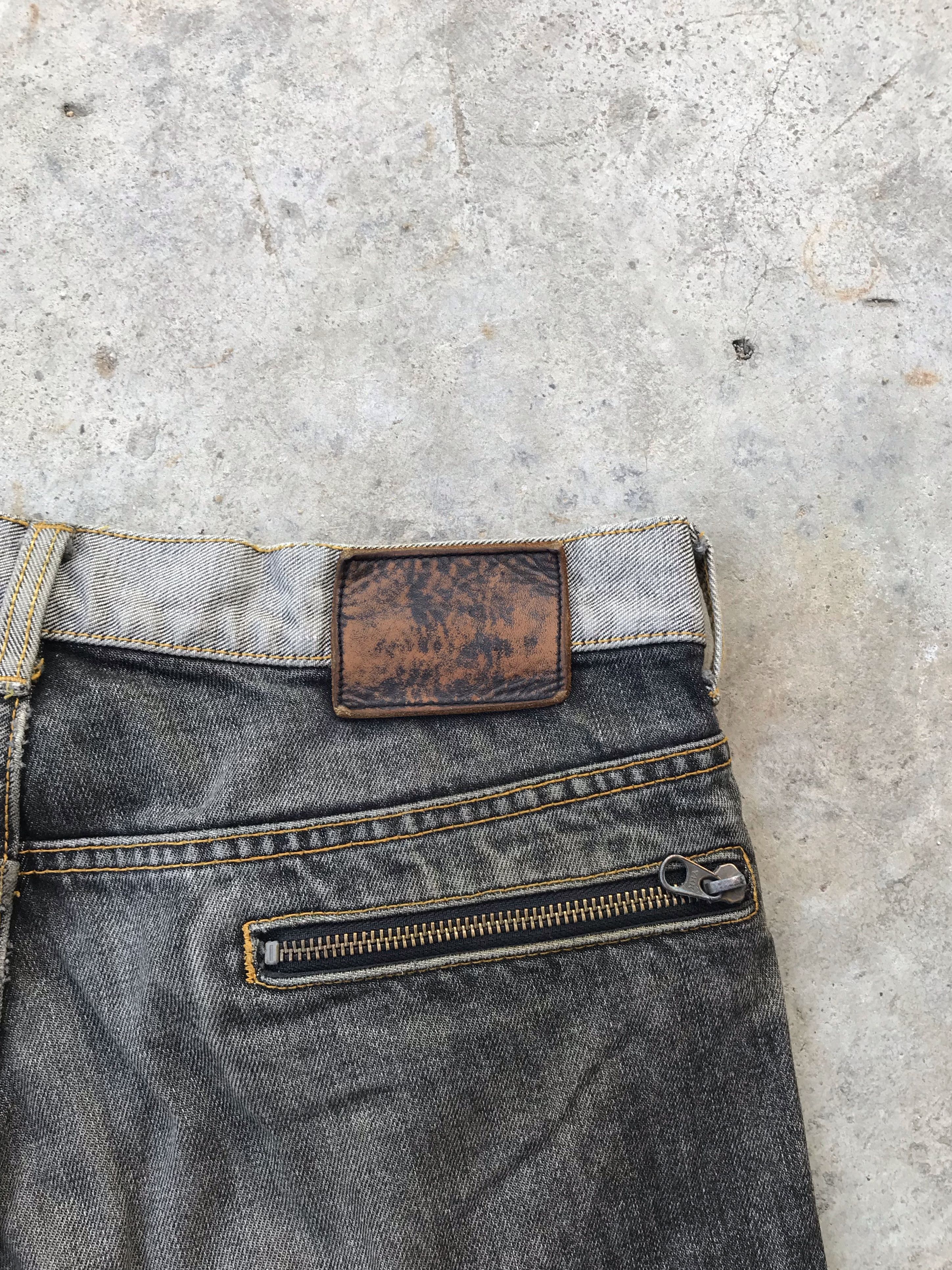 Japanese Brand Men Melrose light wash denim jeans 32x28 Size US 32 / EU 48 - 3 Thumbnail