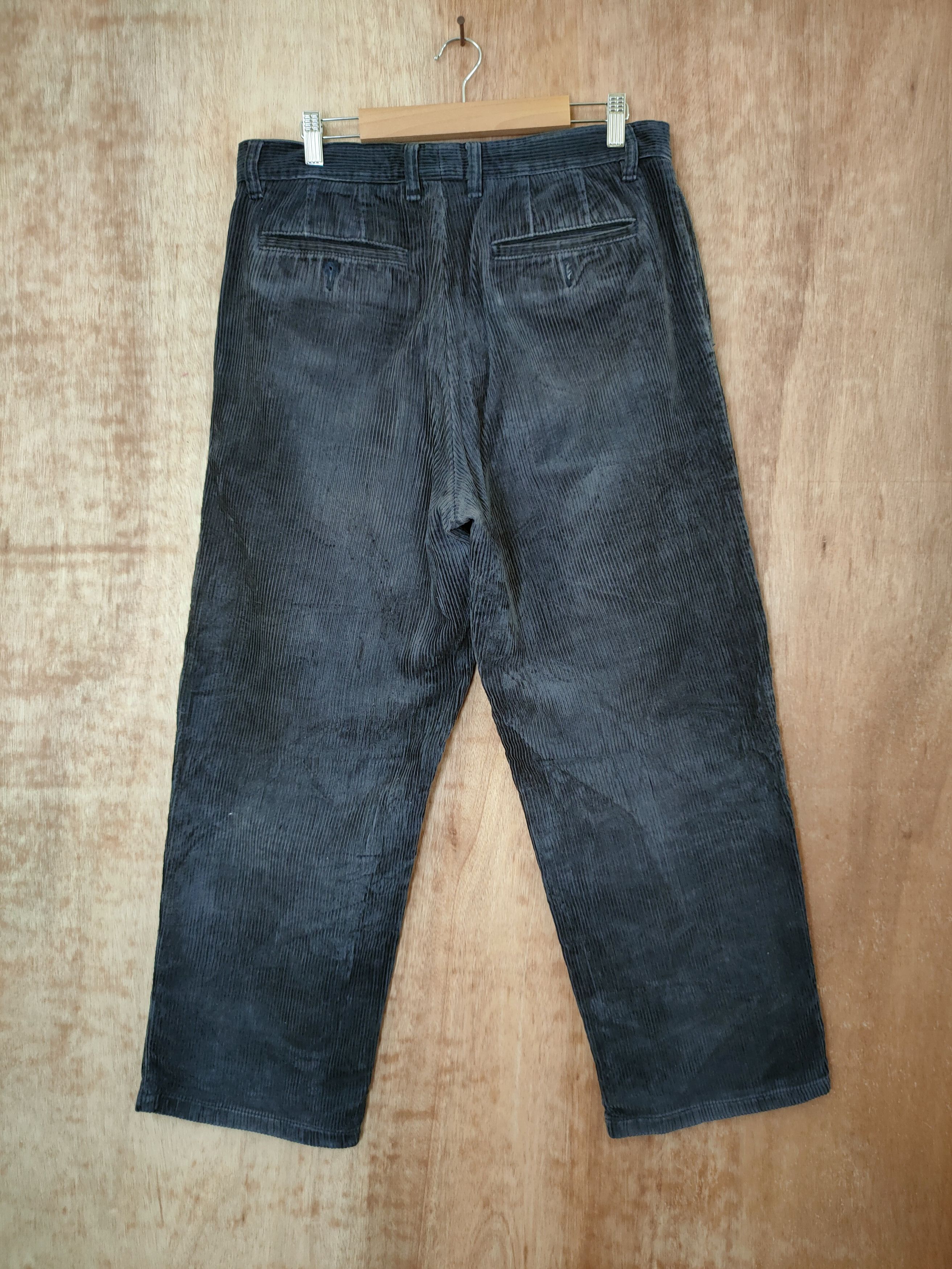 Uniqlo DL Uniqlo corduroy vintage japan casual cargo pants #46-355 Size US 30 / EU 46 - 5 Thumbnail