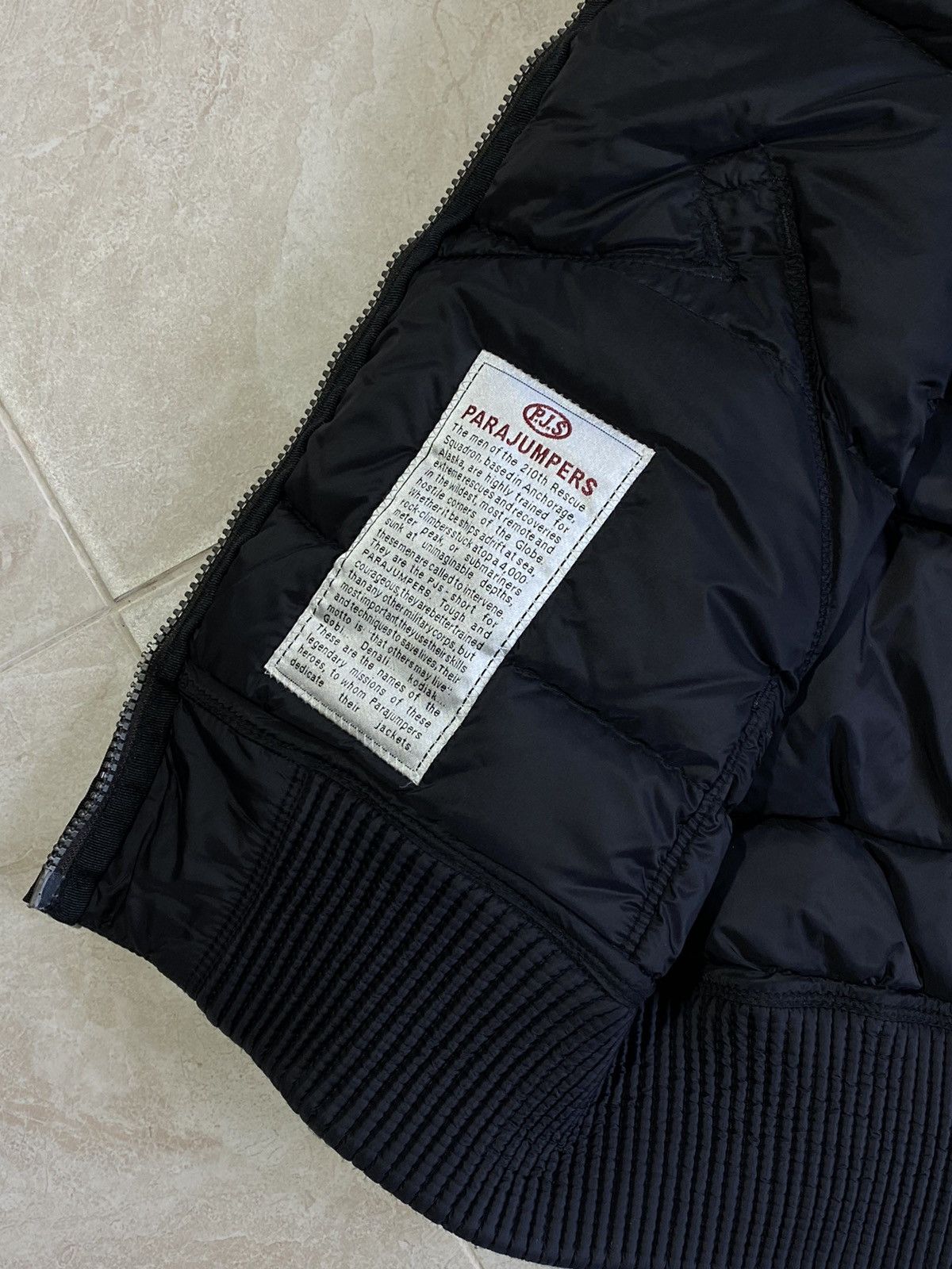 Parajumpers Parajumpers women’s down vest Size L / US 10 / IT 46 - 21 Thumbnail