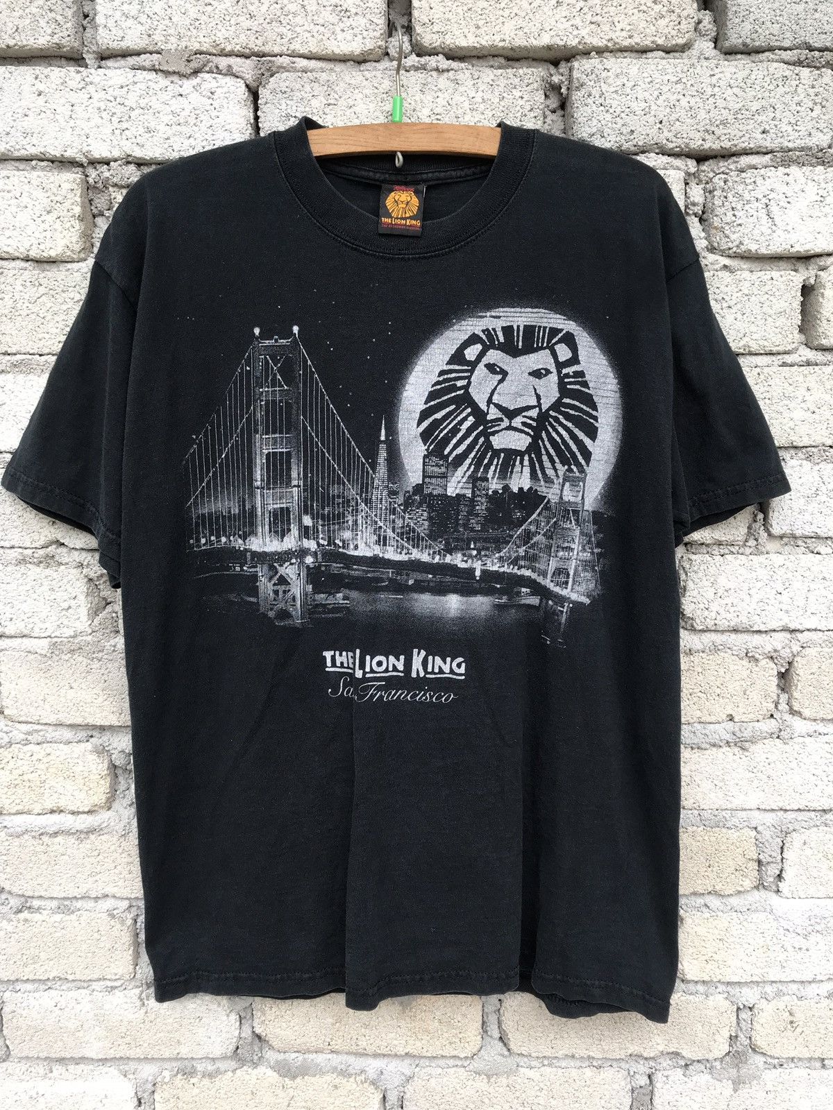 Cartoon Network VINTAGE The lion king San Francisco Size US M / EU 48-50 / 2 - 1 Thumbnail