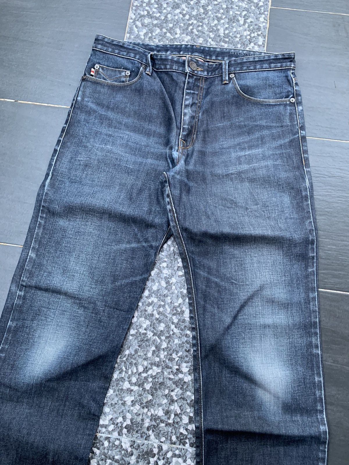 Burberry Vintage Burberry Faded Wash Denim Size US 34 / EU 50 - 4 Thumbnail