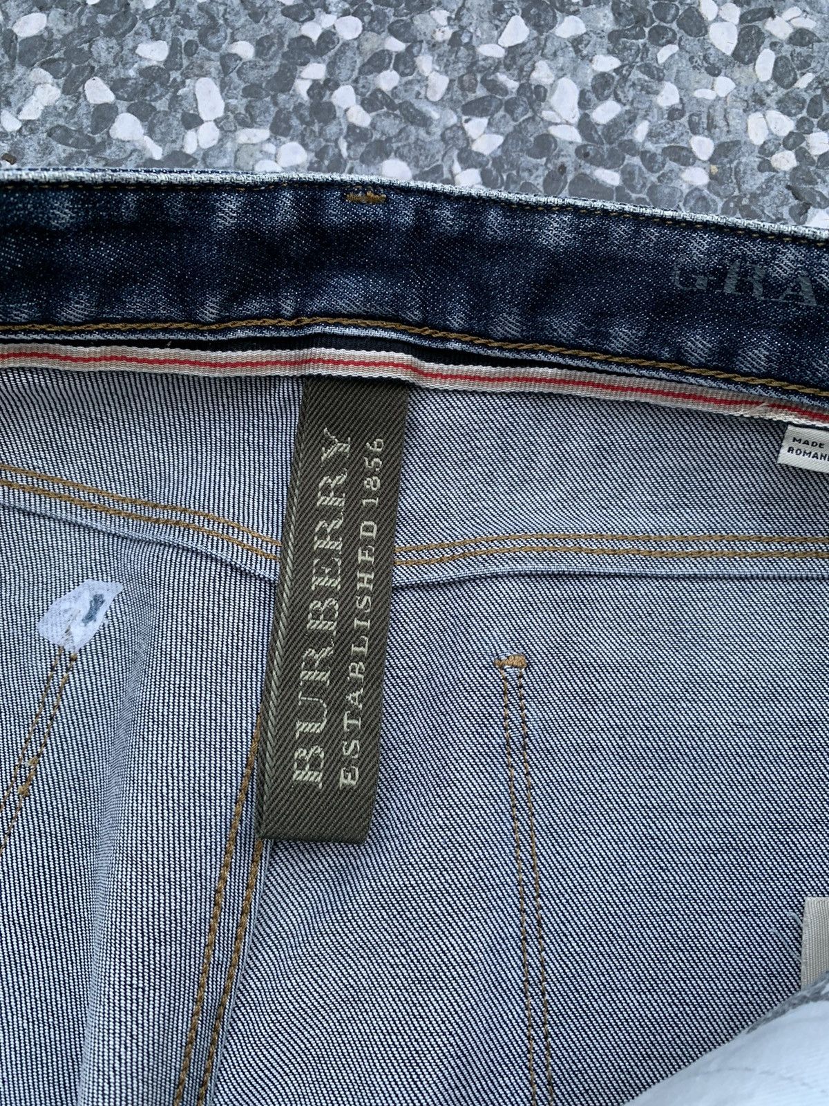 Burberry Vintage Burberry Faded Wash Denim Size US 34 / EU 50 - 8 Thumbnail