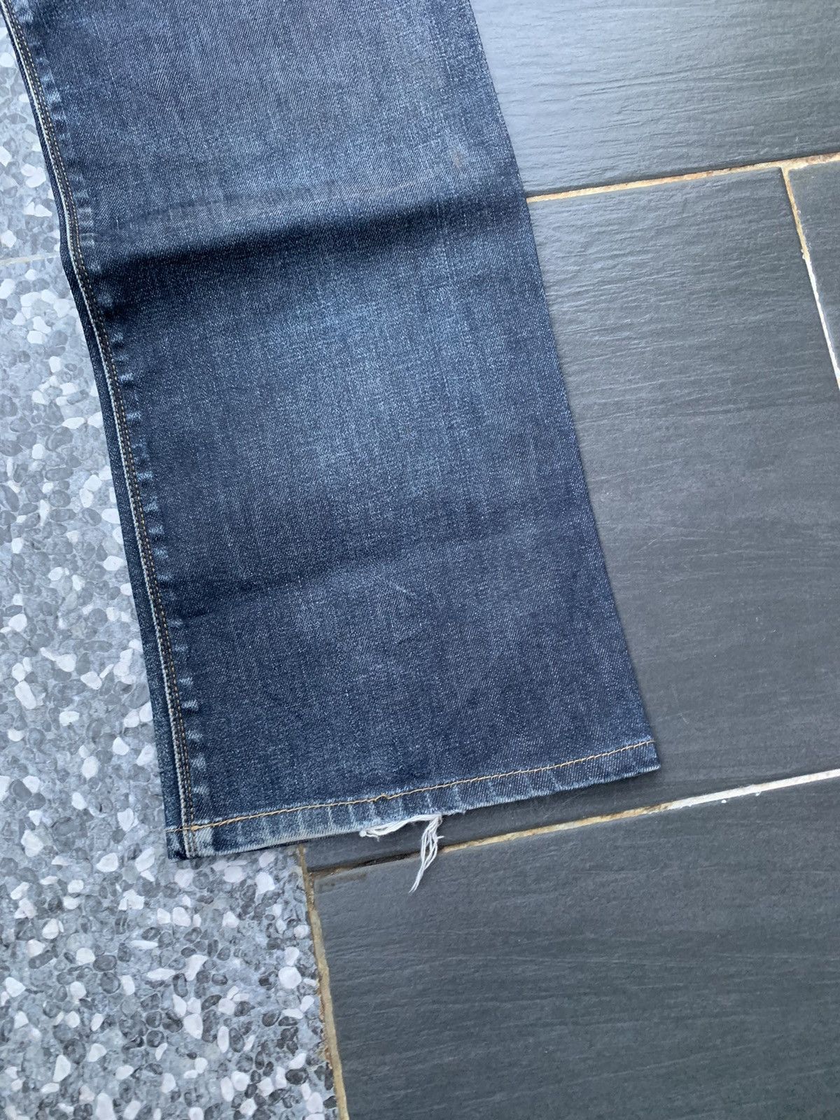 Burberry Vintage Burberry Faded Wash Denim Size US 34 / EU 50 - 13 Thumbnail